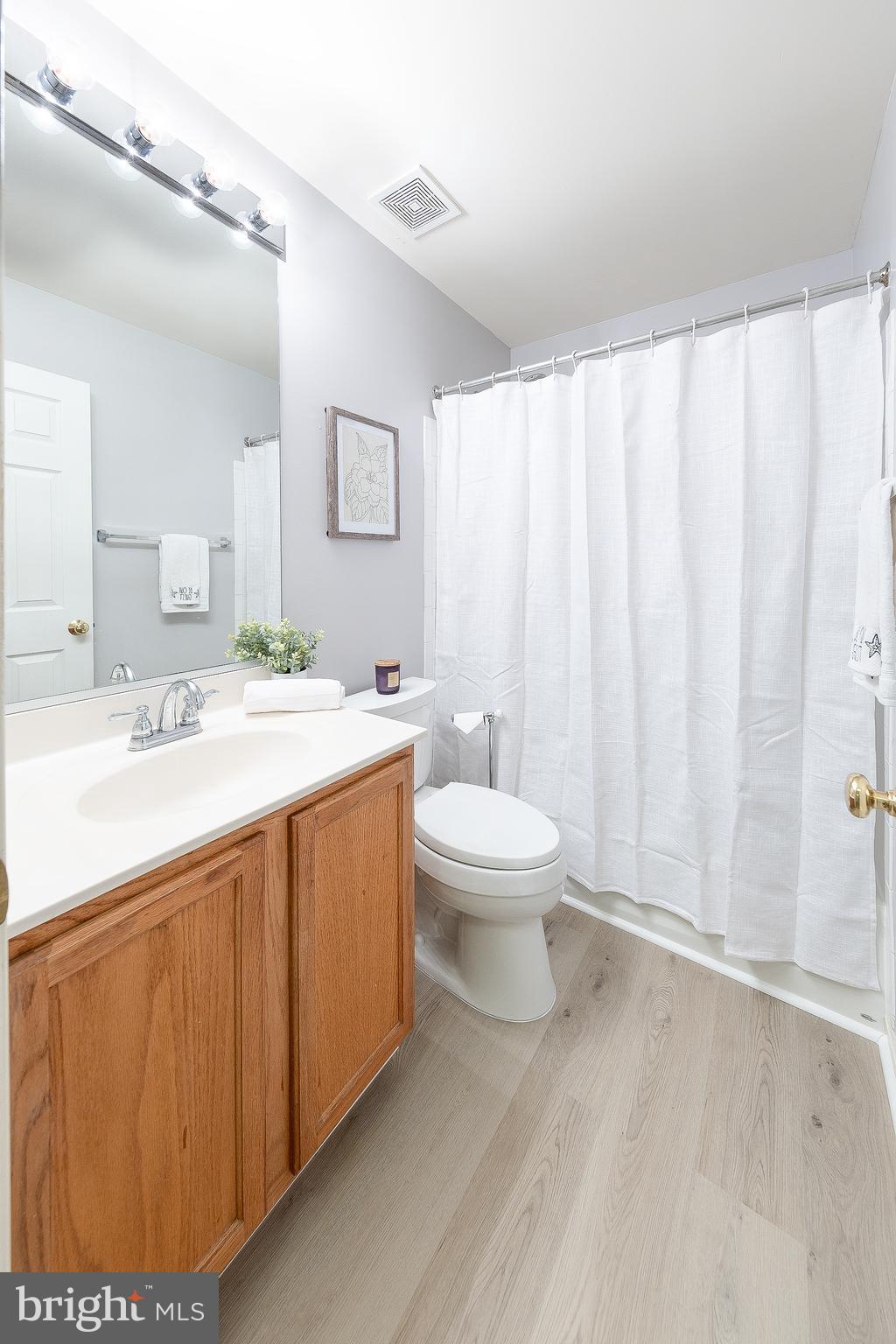 POTOMAC KNOLLS - Residential