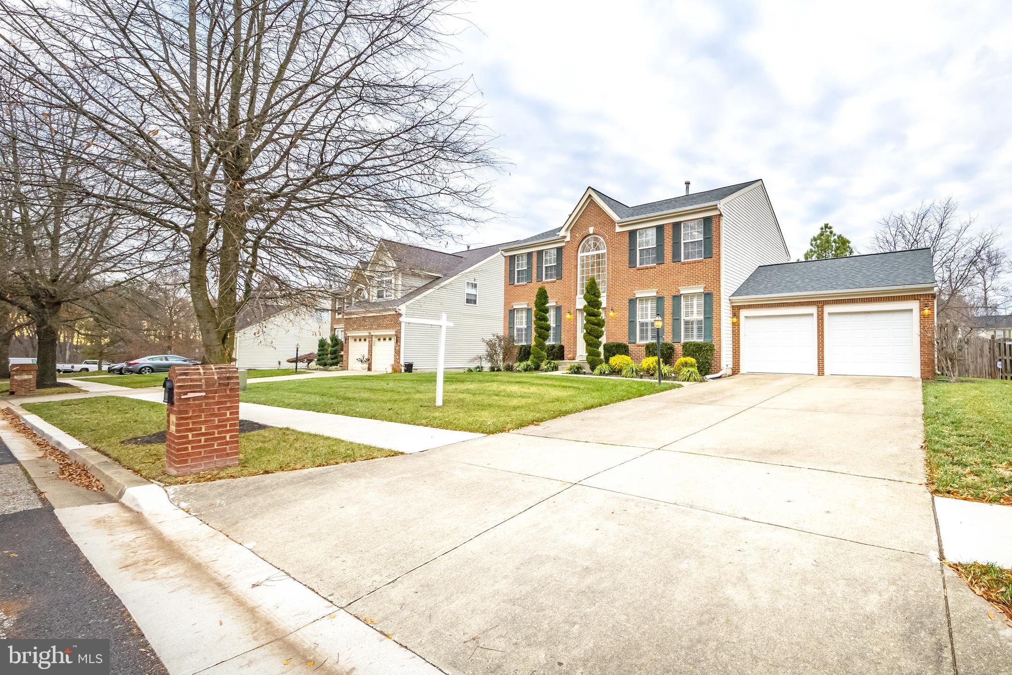 POTOMAC KNOLLS - Residential