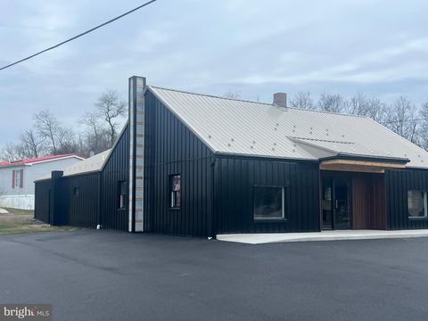 Photo of 11370 Fort Loudon Rd, MERCERSBURG, PA 17236 (MLS # PAFL2032880)