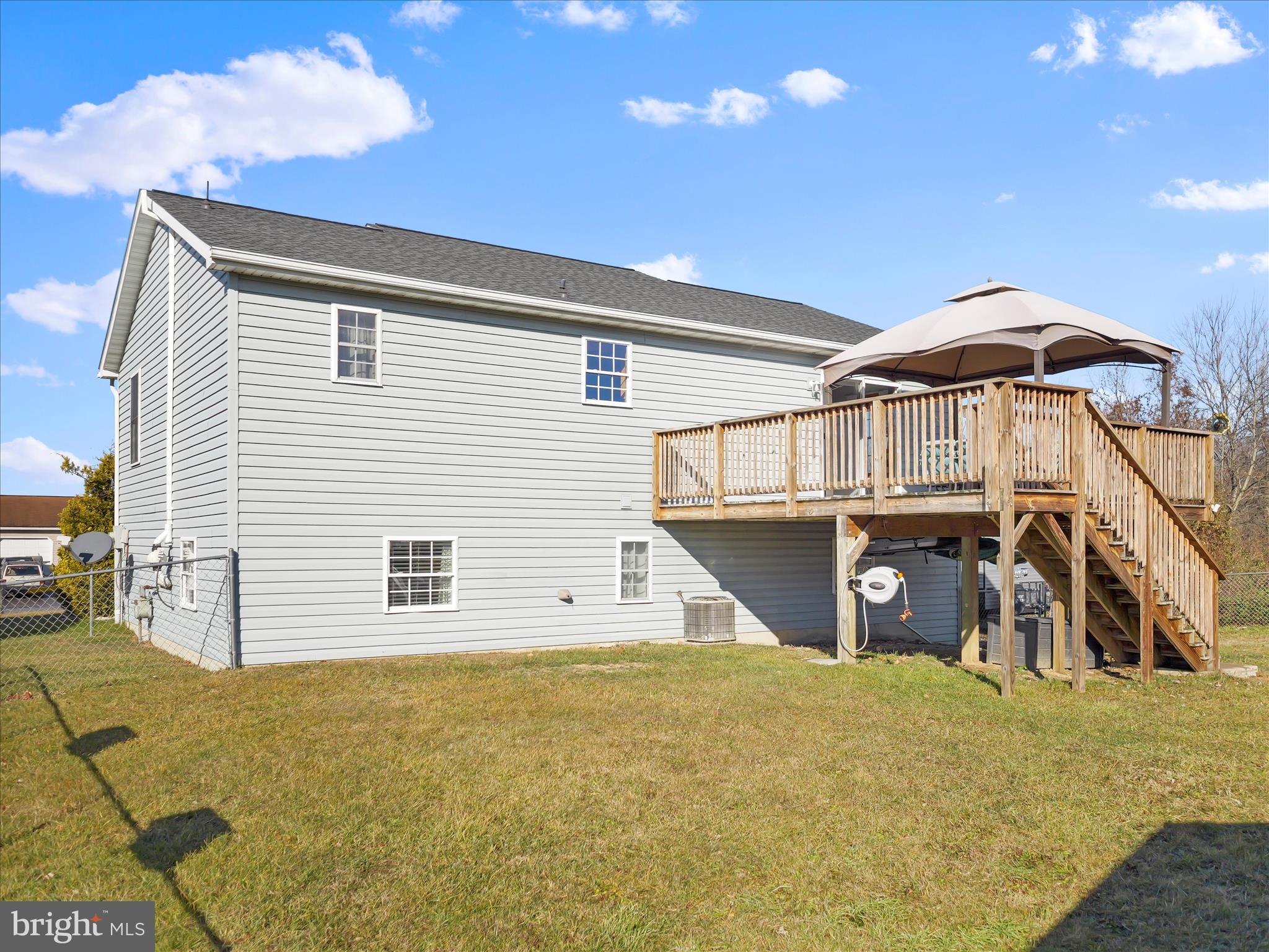 APPLE HILL - Residential