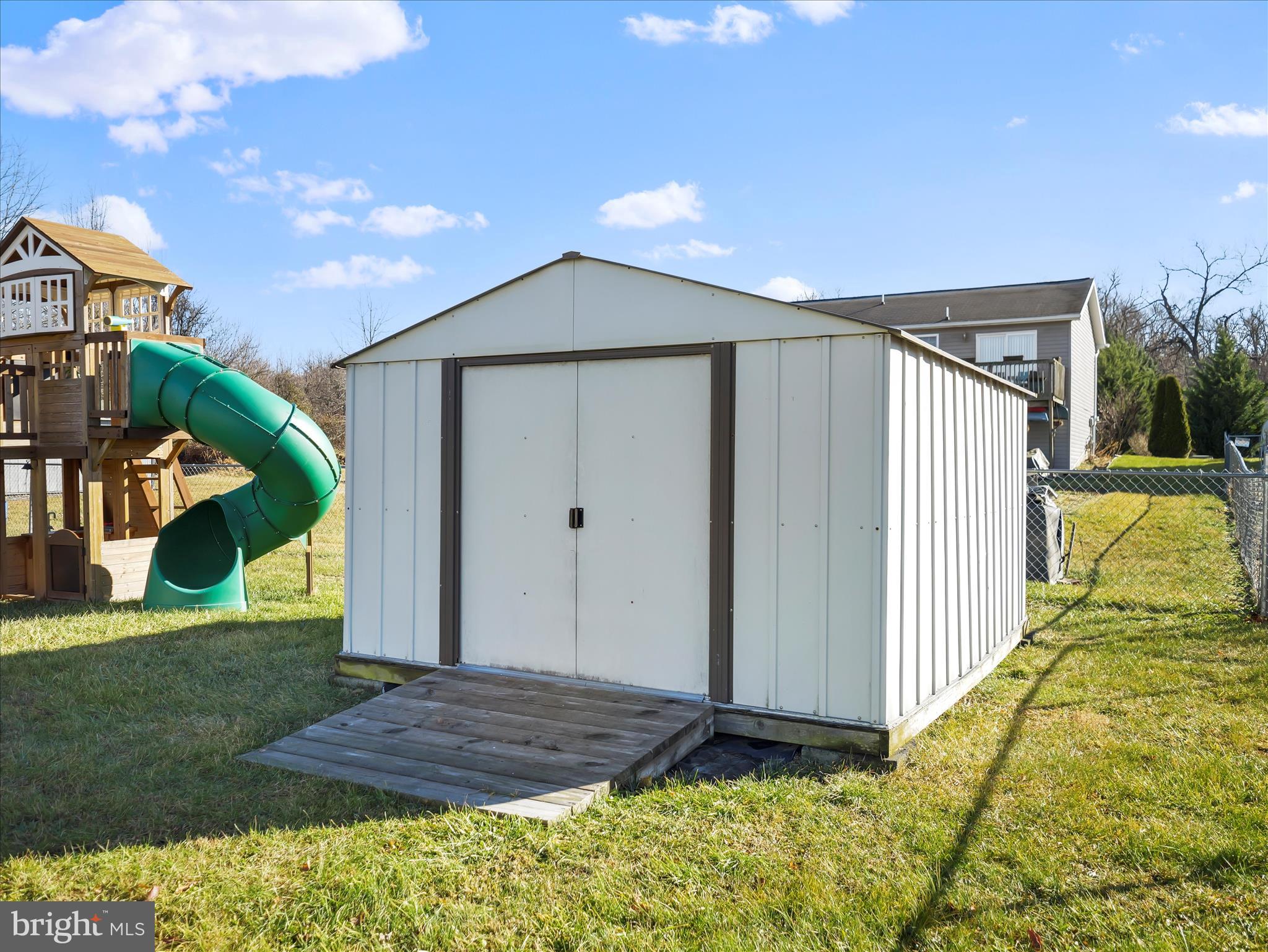 APPLE HILL - Residential