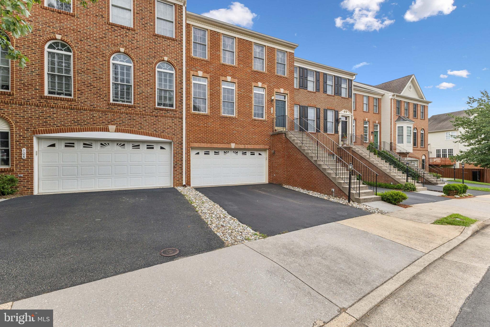 106 MISTY POND TERRACE