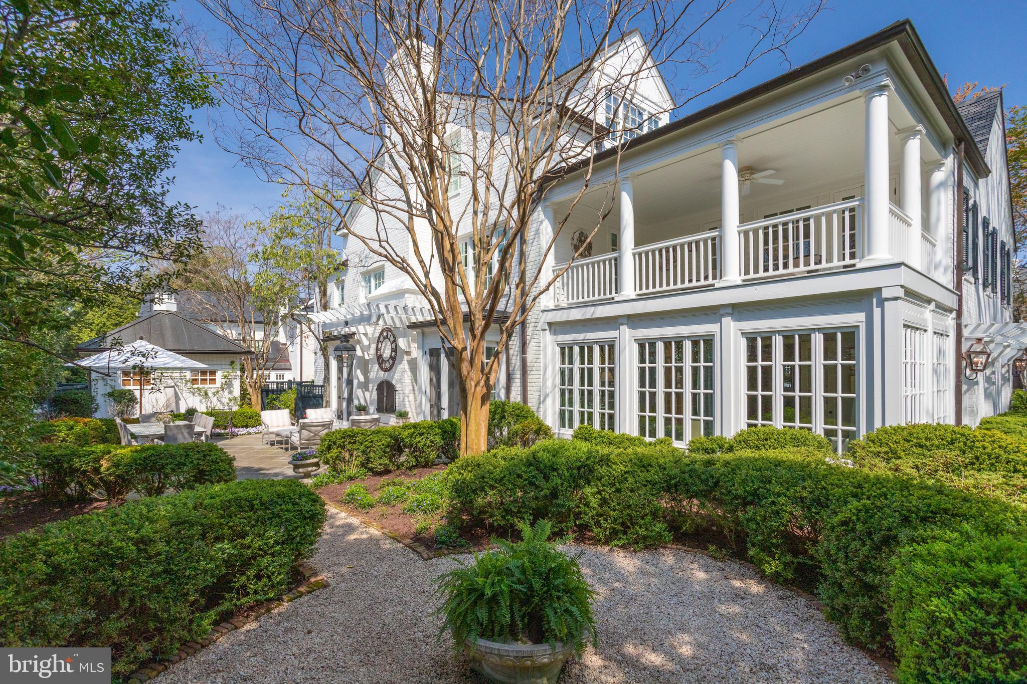 BELLE HAVEN - Residential