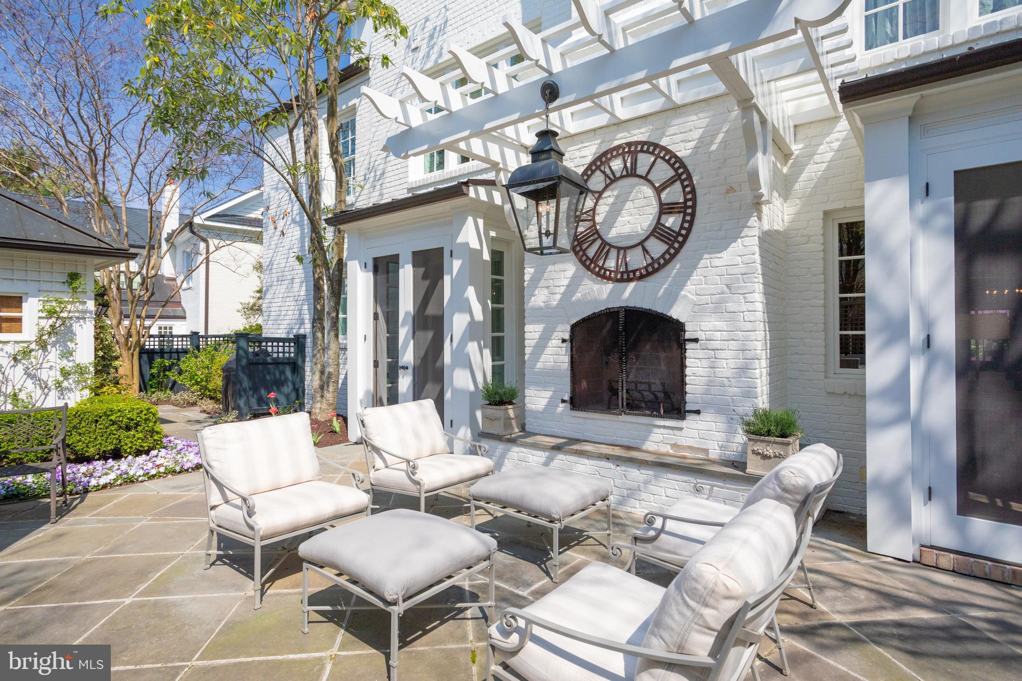 BELLE HAVEN - Residential