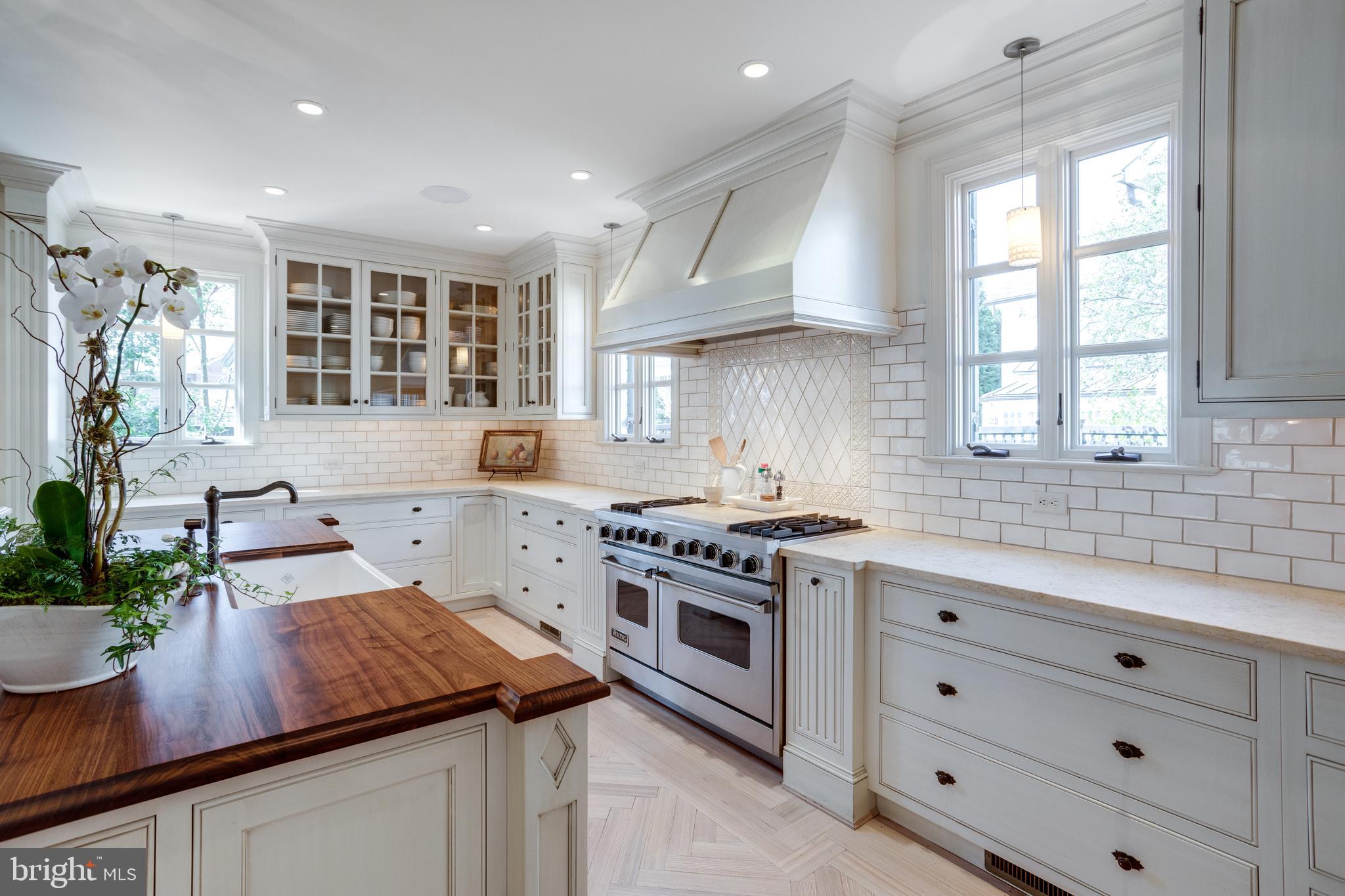 BELLE HAVEN - Residential