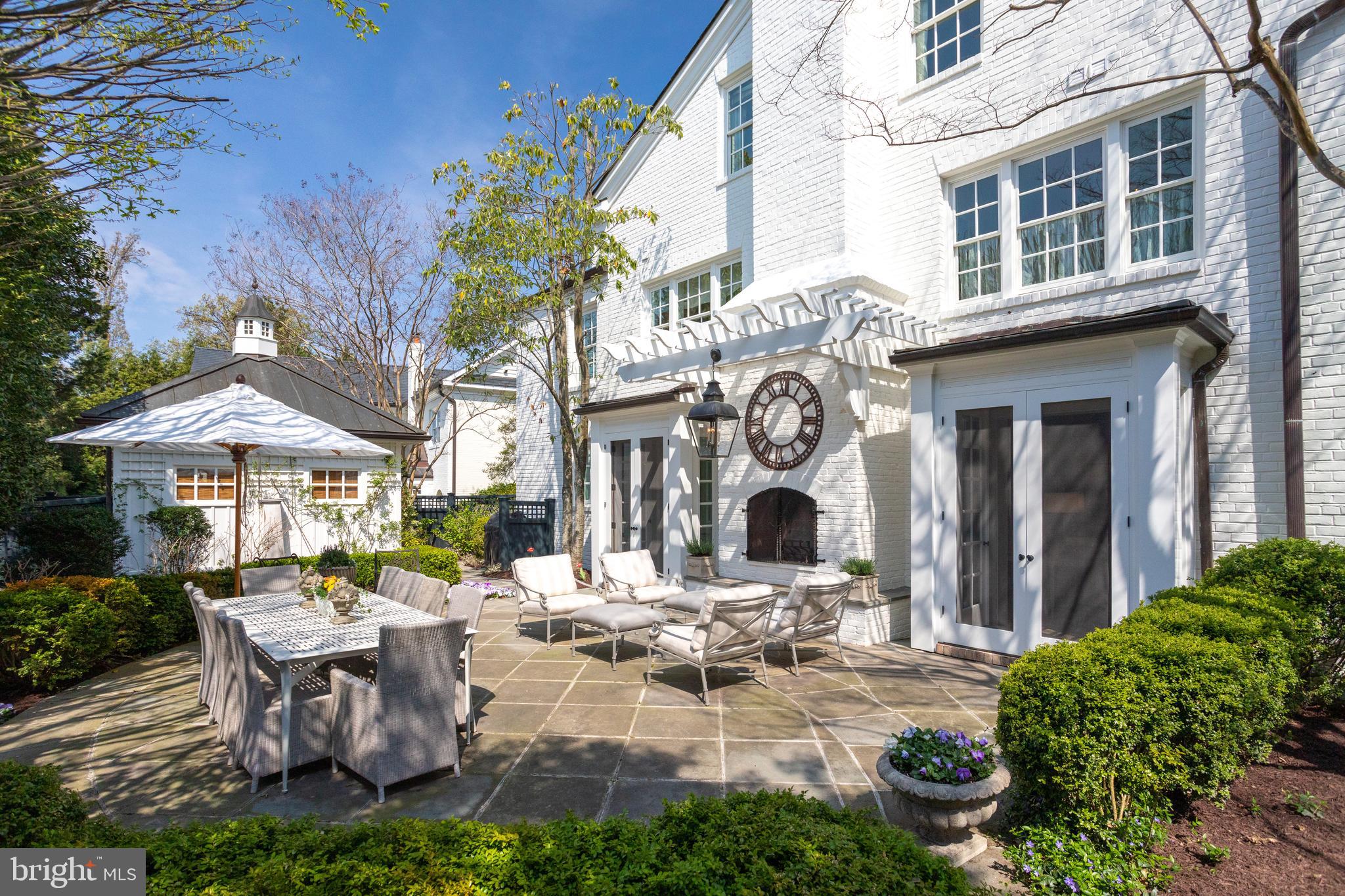 BELLE HAVEN - Residential