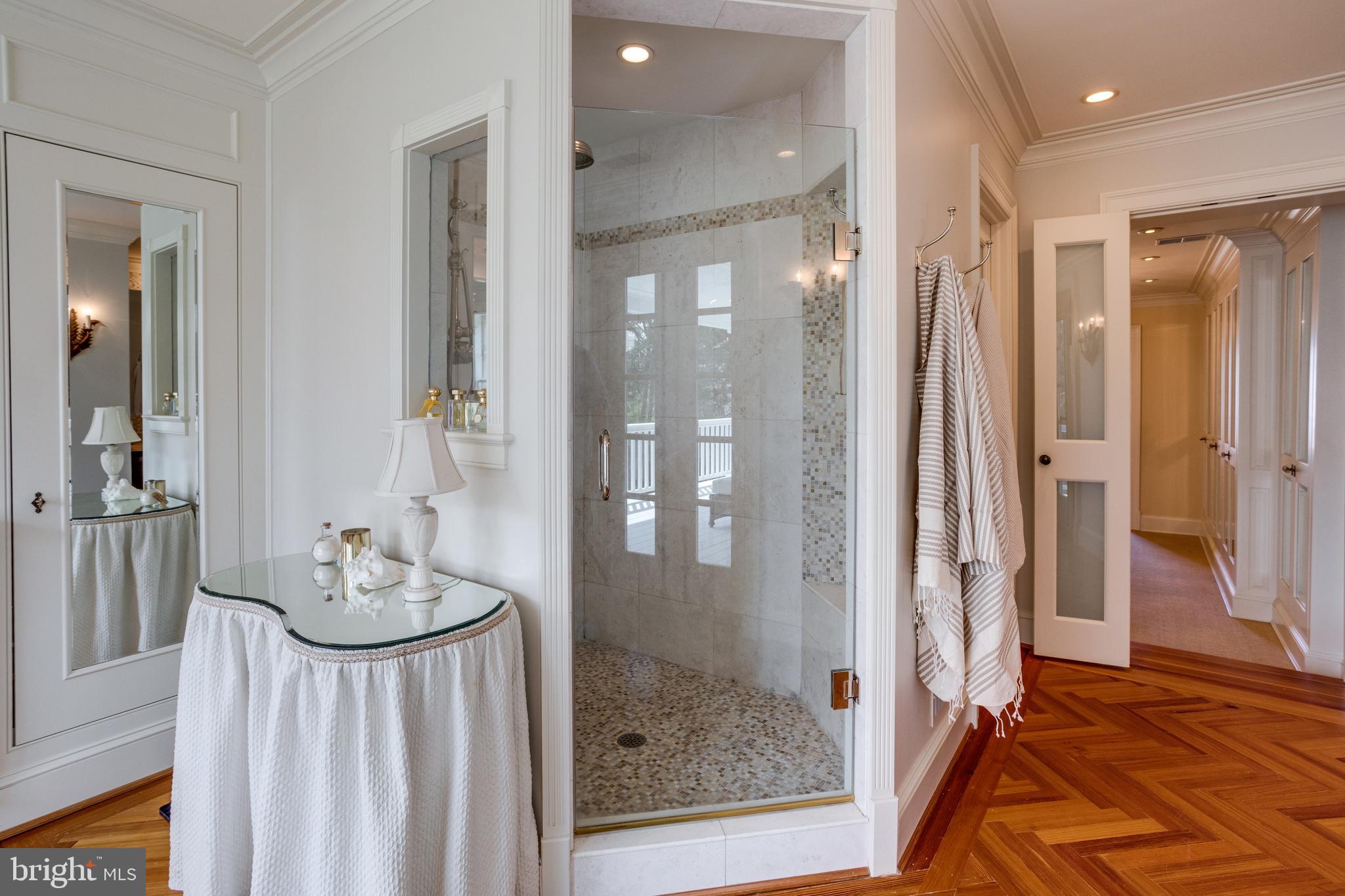 BELLE HAVEN - Residential