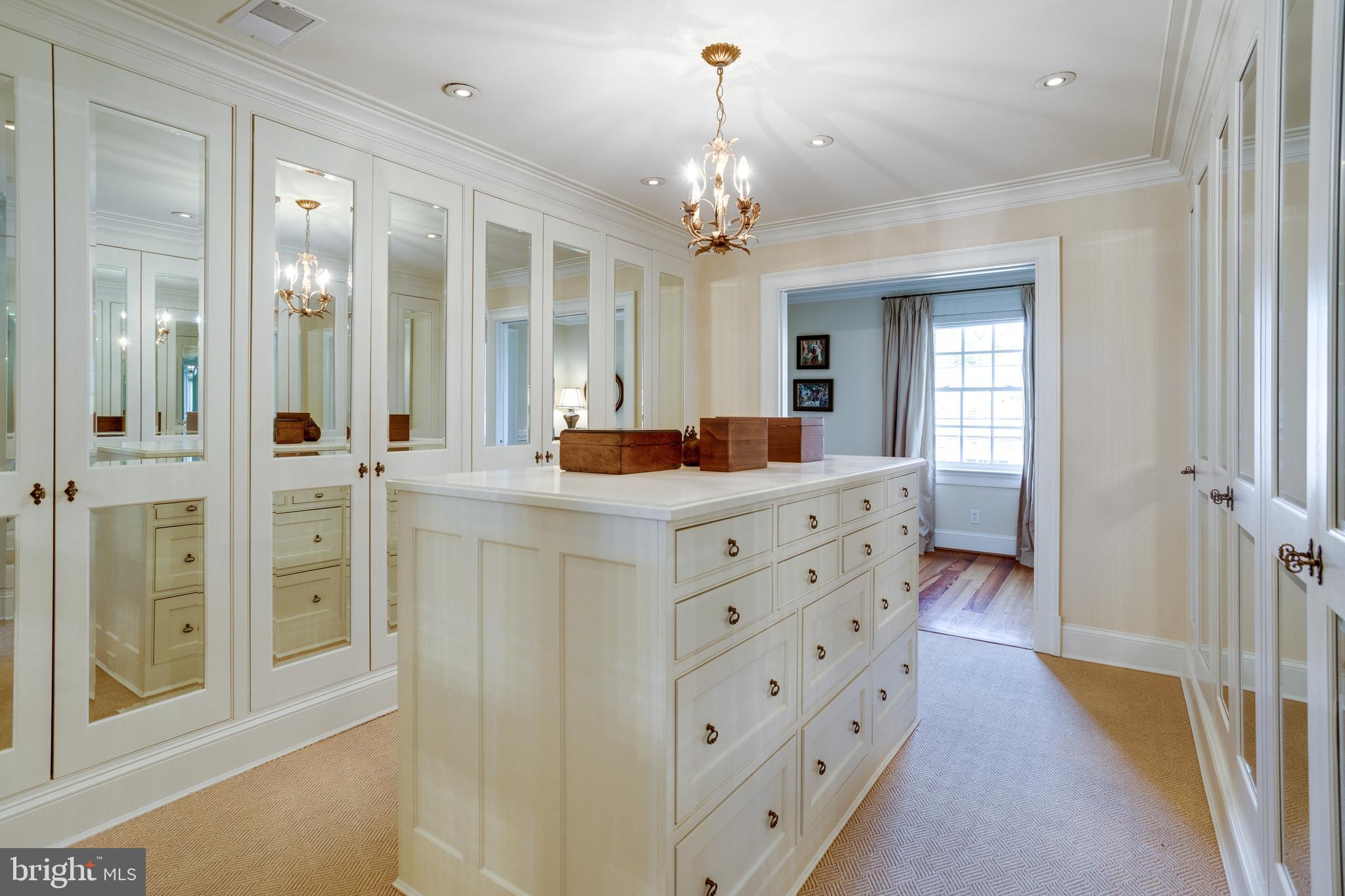 BELLE HAVEN - Residential