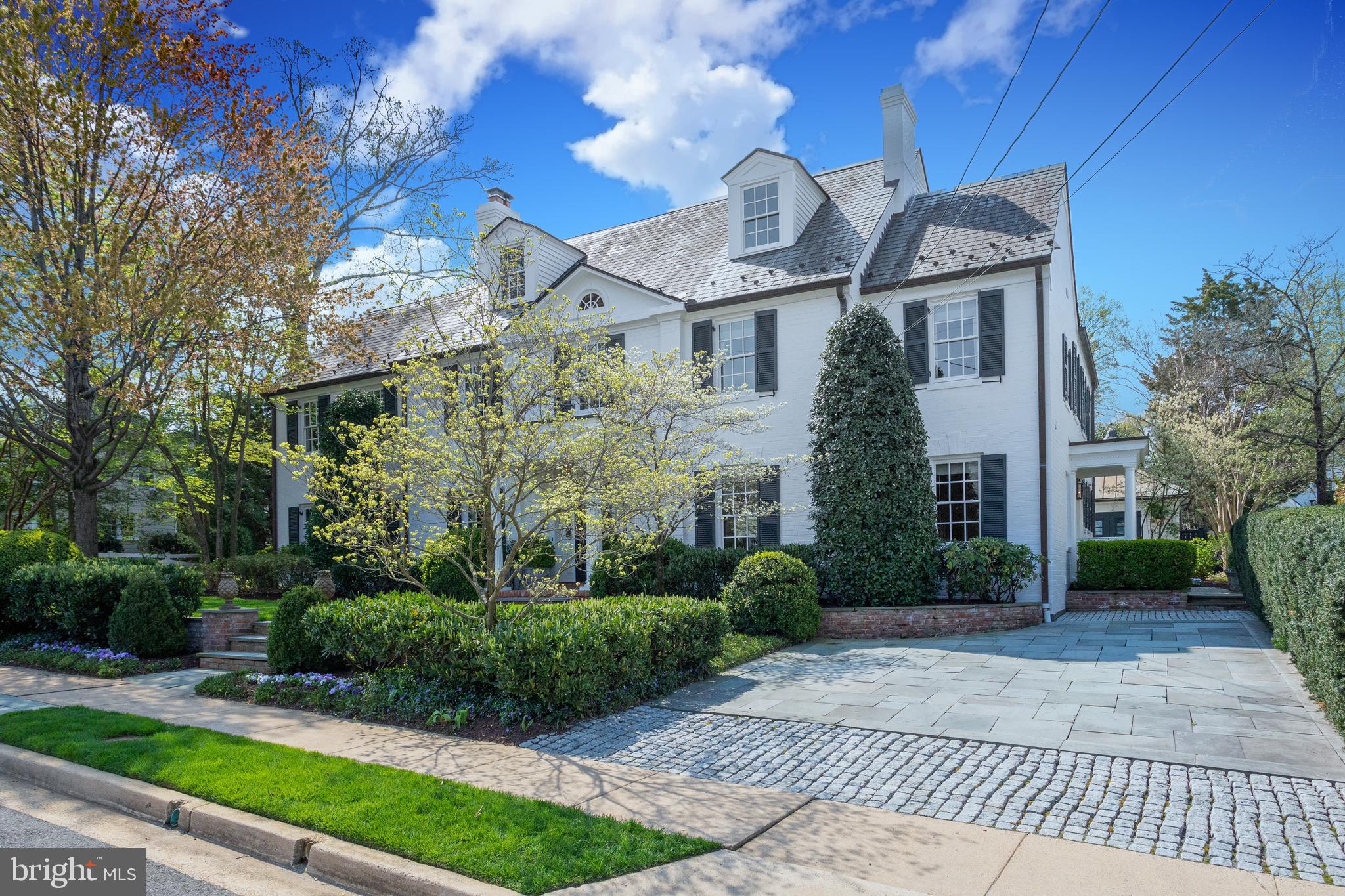 BELLE HAVEN - Residential