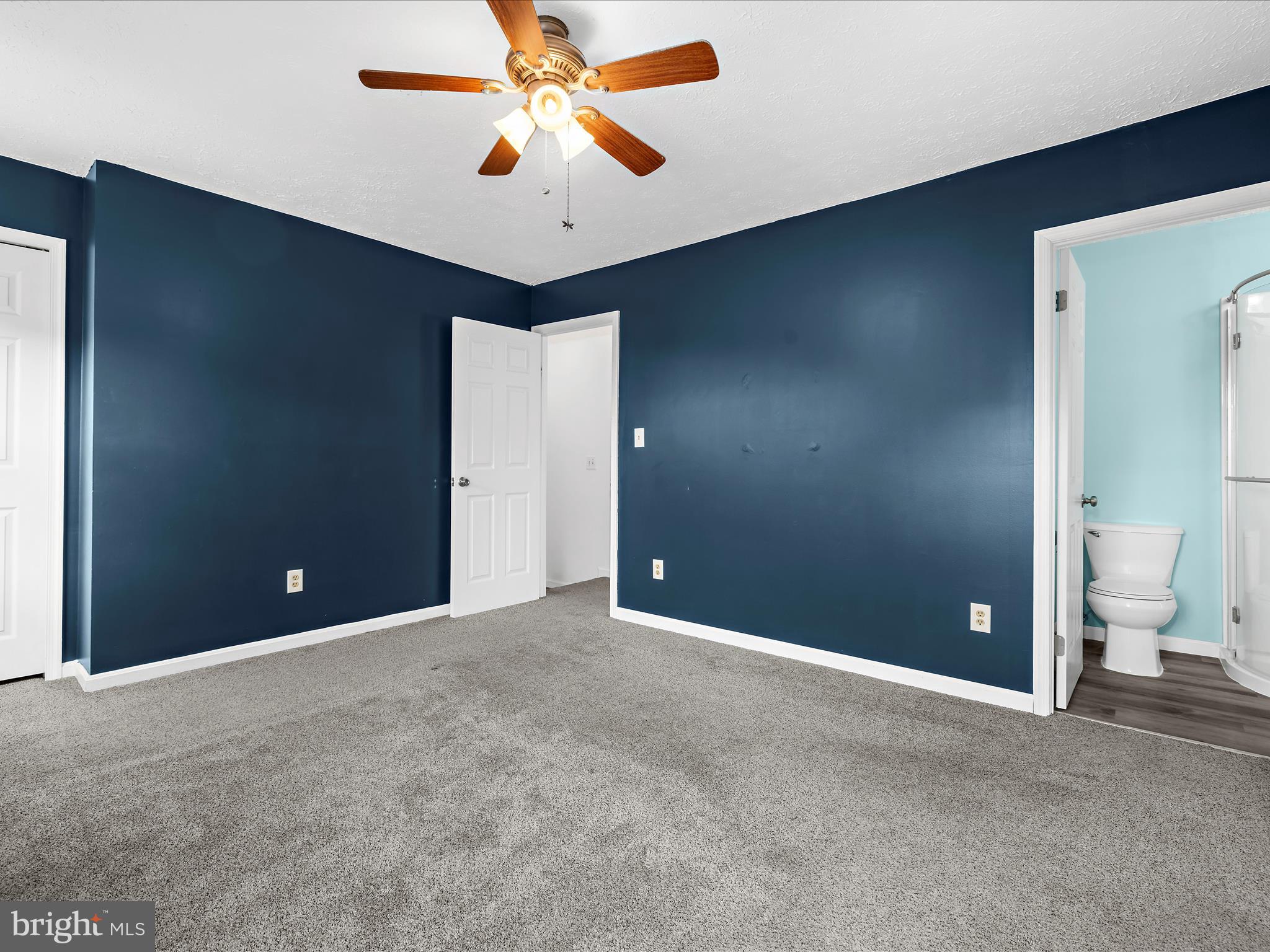 STONEYBROOKE VILLAGE - Residential