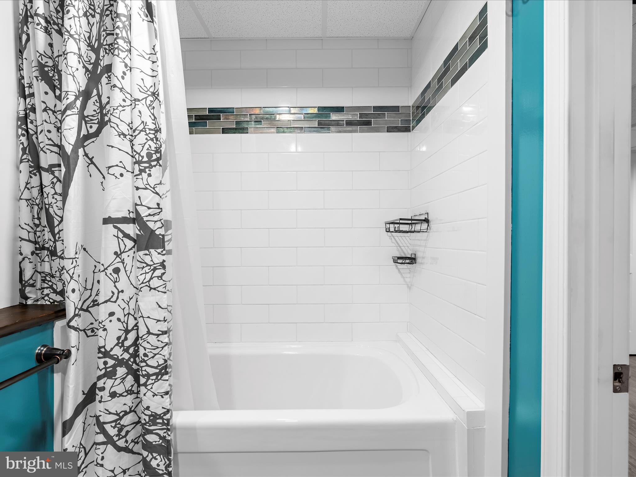 STONEYBROOKE VILLAGE - Residential