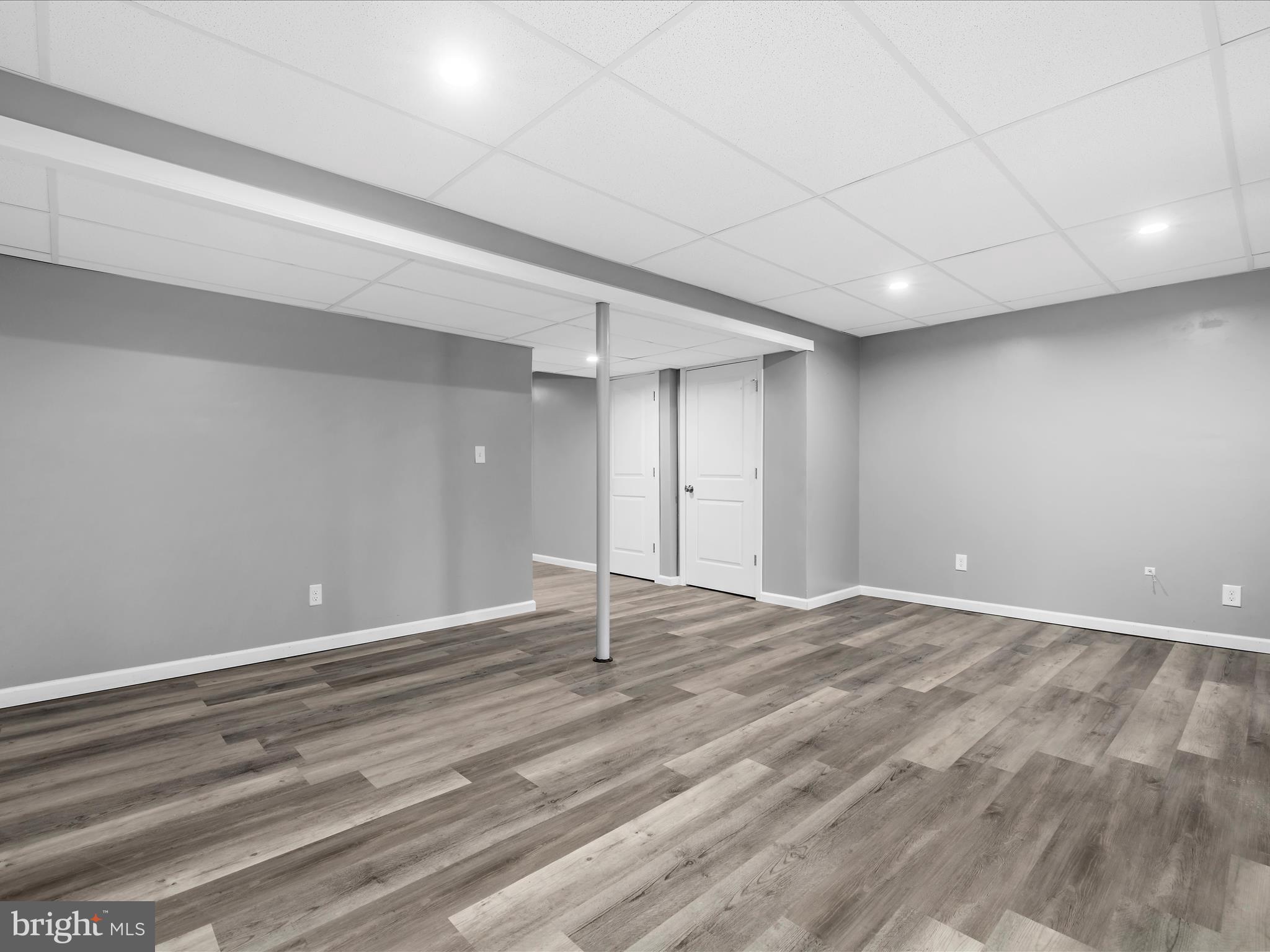 STONEYBROOKE VILLAGE - Residential