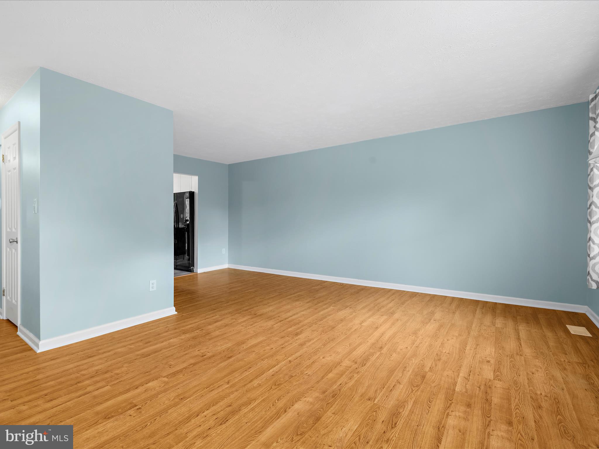 STONEYBROOKE VILLAGE - Residential