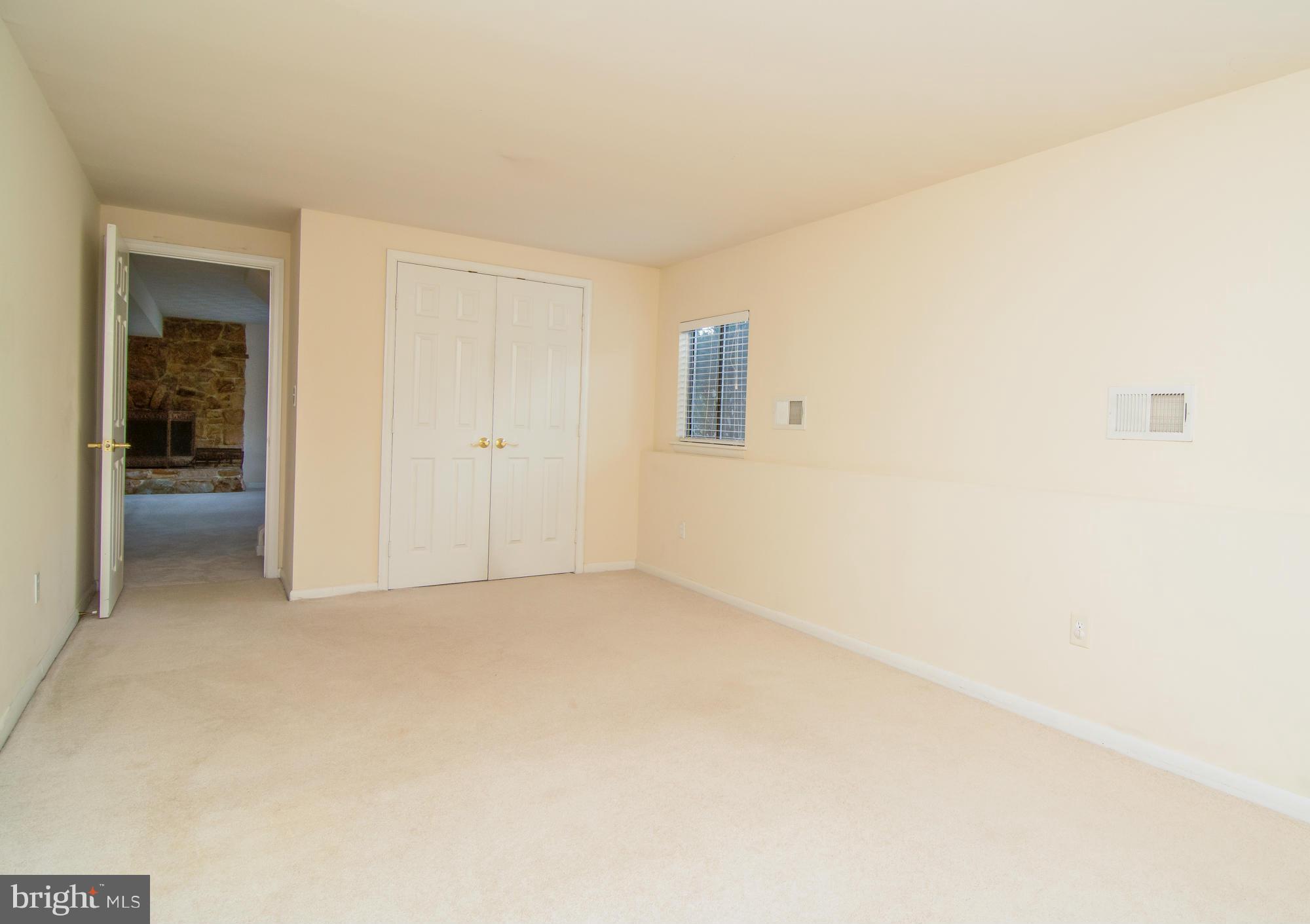 LOCKSLEY - Residential