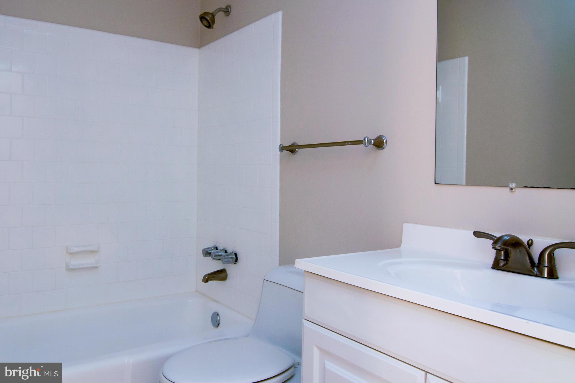 LOCKSLEY - Residential