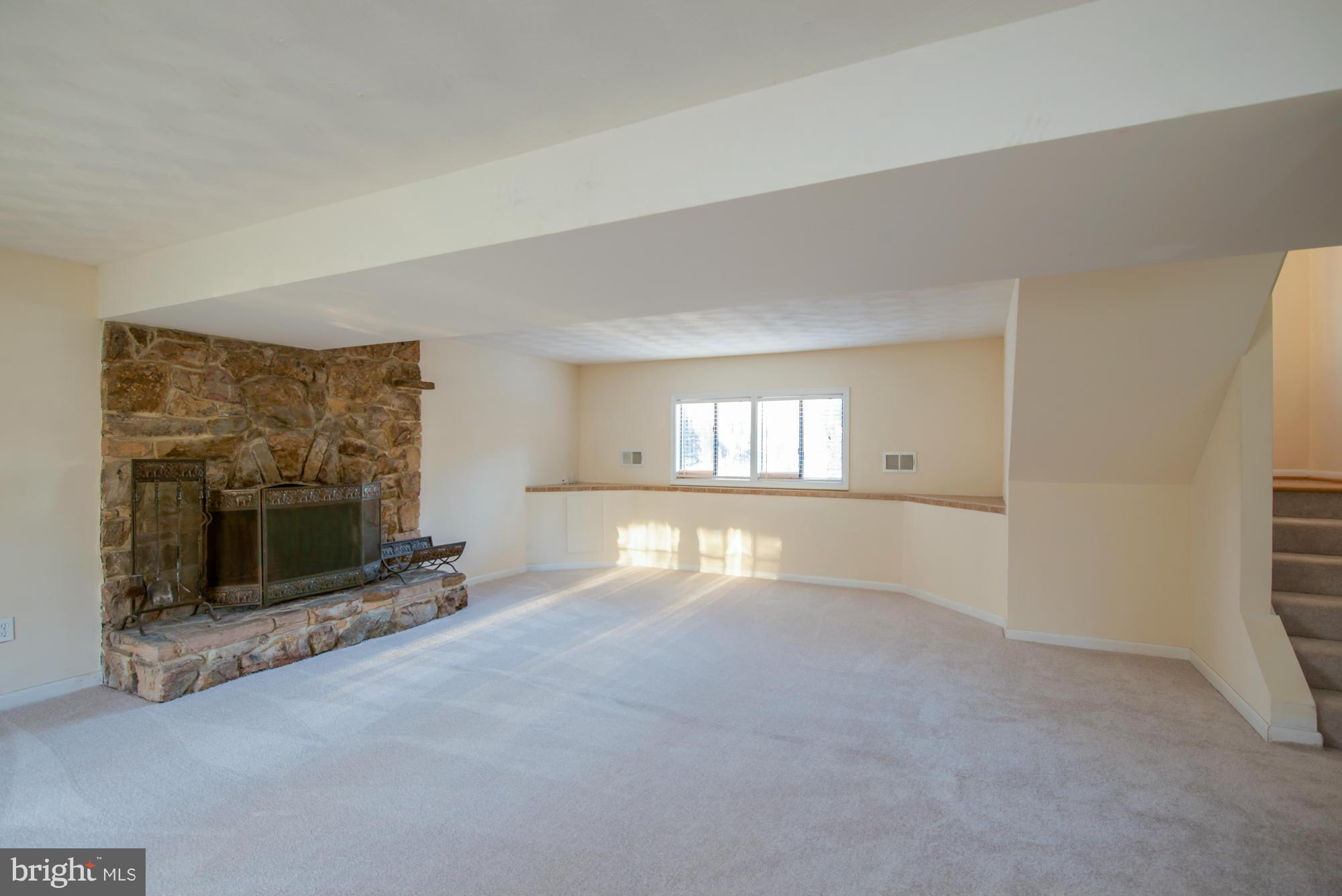 LOCKSLEY - Residential