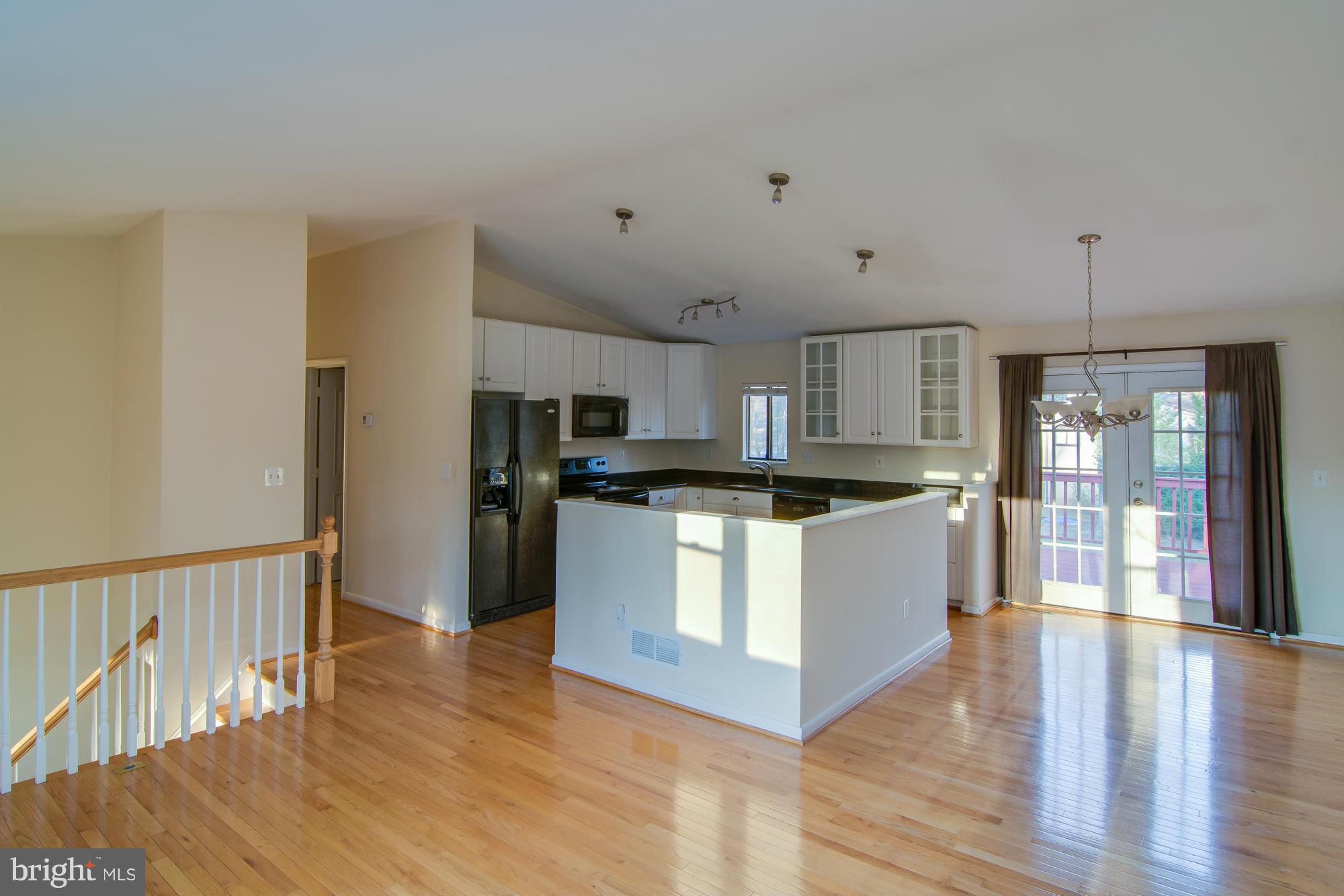 LOCKSLEY - Residential