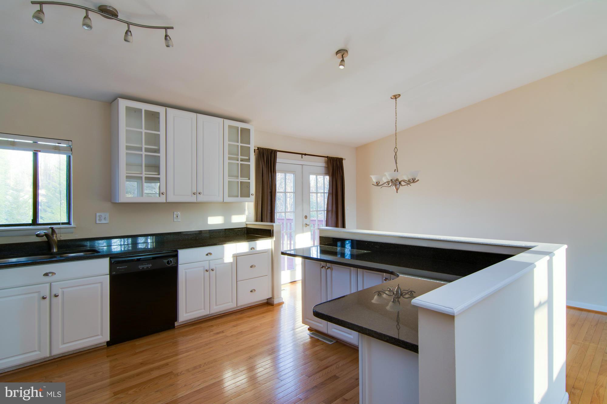 LOCKSLEY - Residential