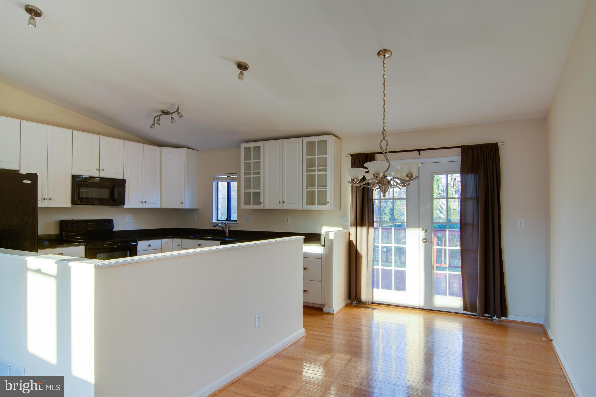 LOCKSLEY - Residential