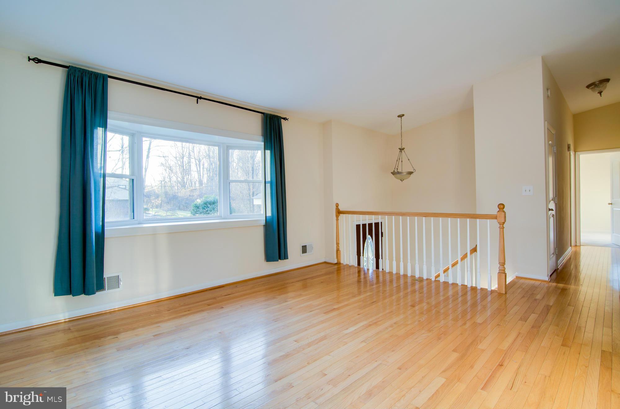 LOCKSLEY - Residential