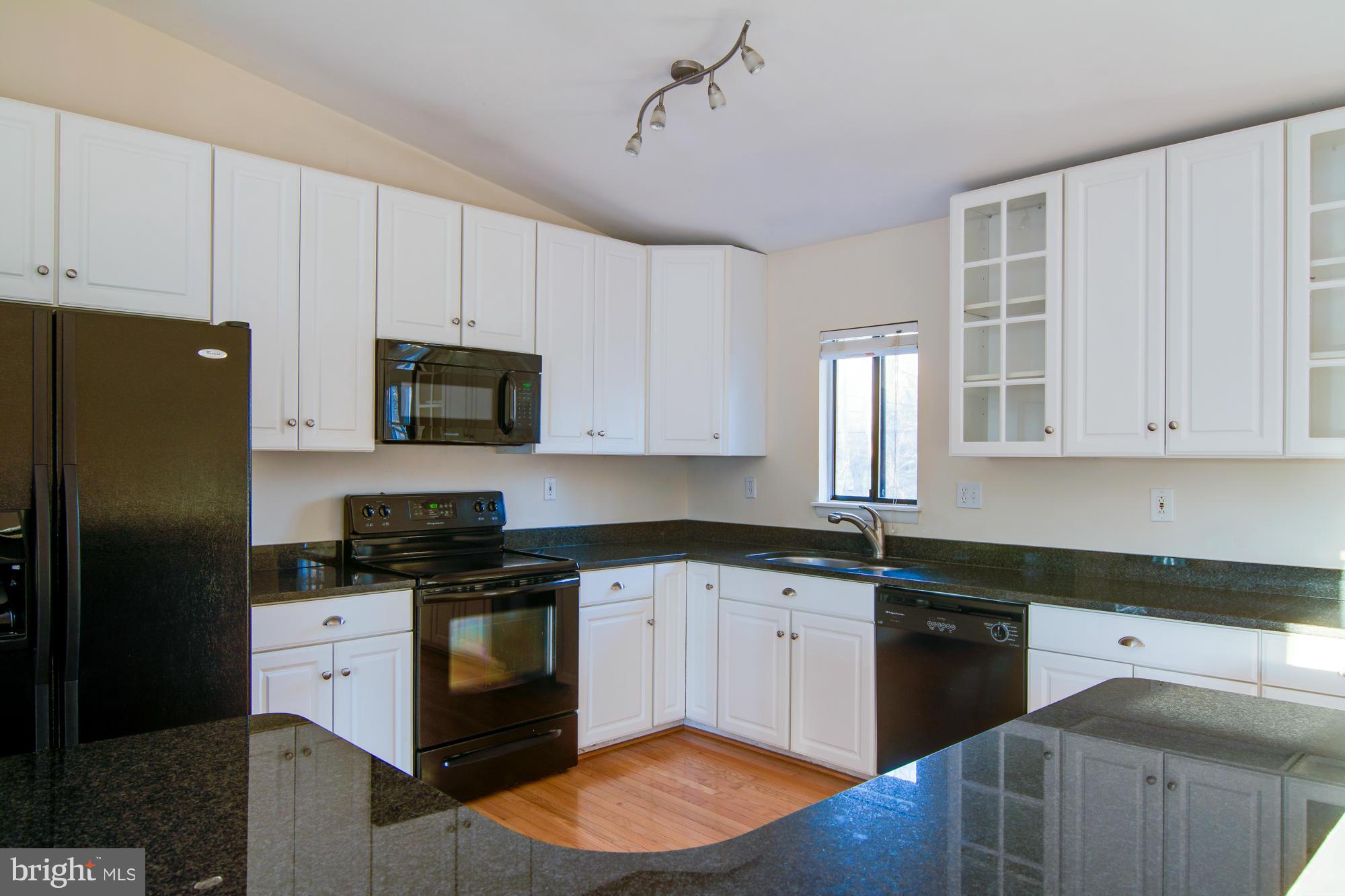 LOCKSLEY - Residential