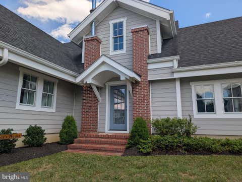 Homes For Sale - 626 Irvin Avenue<br/> Anne Arundel County, DEALE, MD 20751
