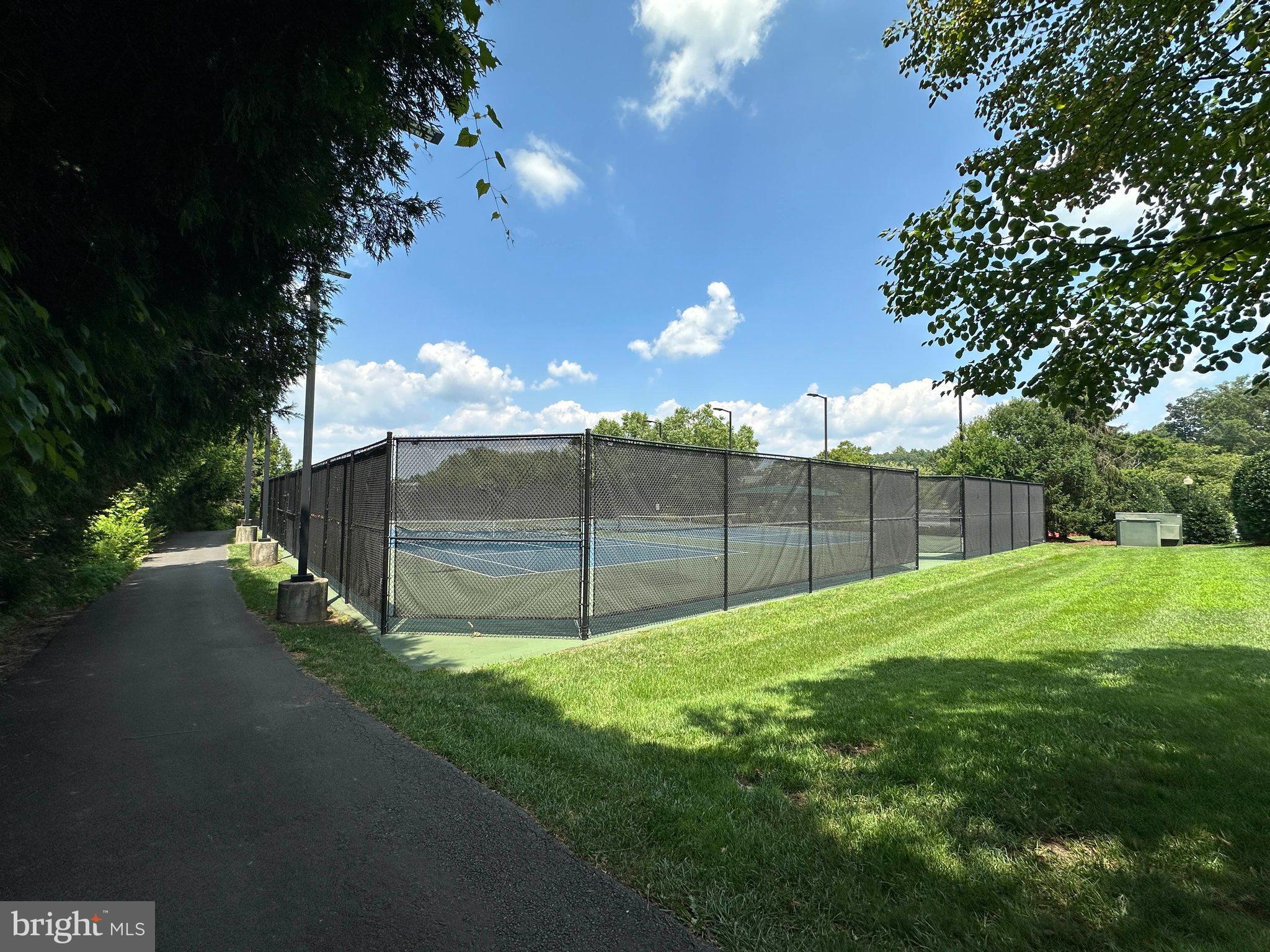 HERITAGE HUNT - Residential