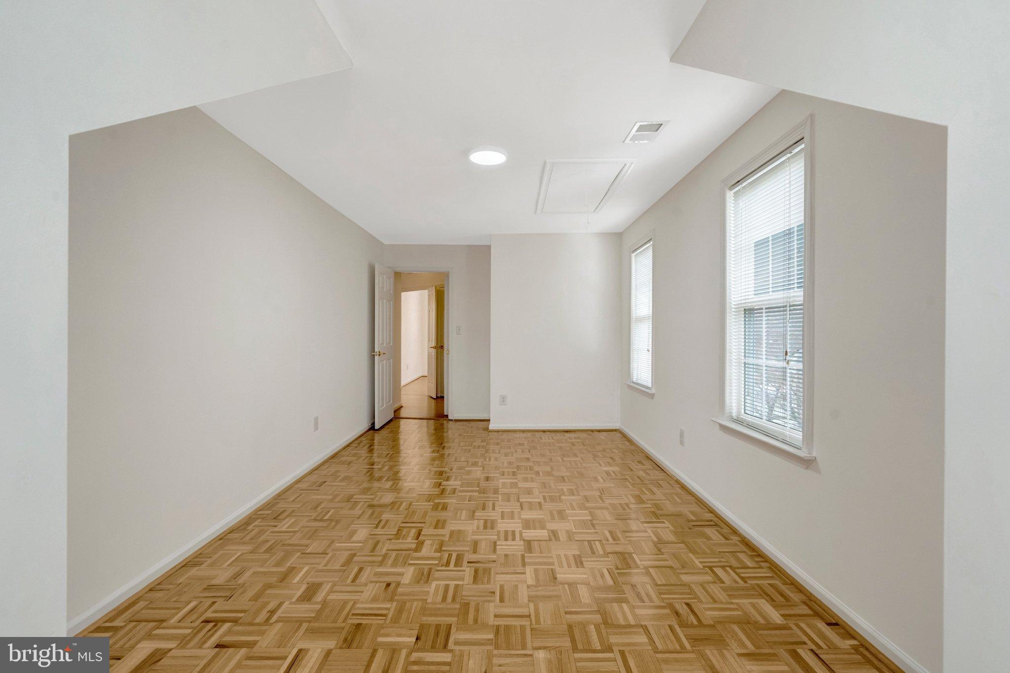 HERITAGE HUNT - Residential