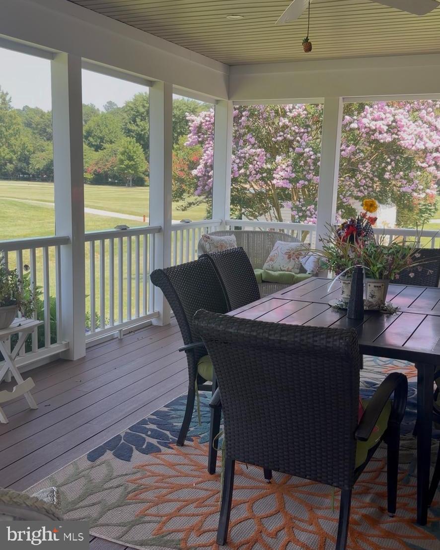 19 WINDWARD WAY