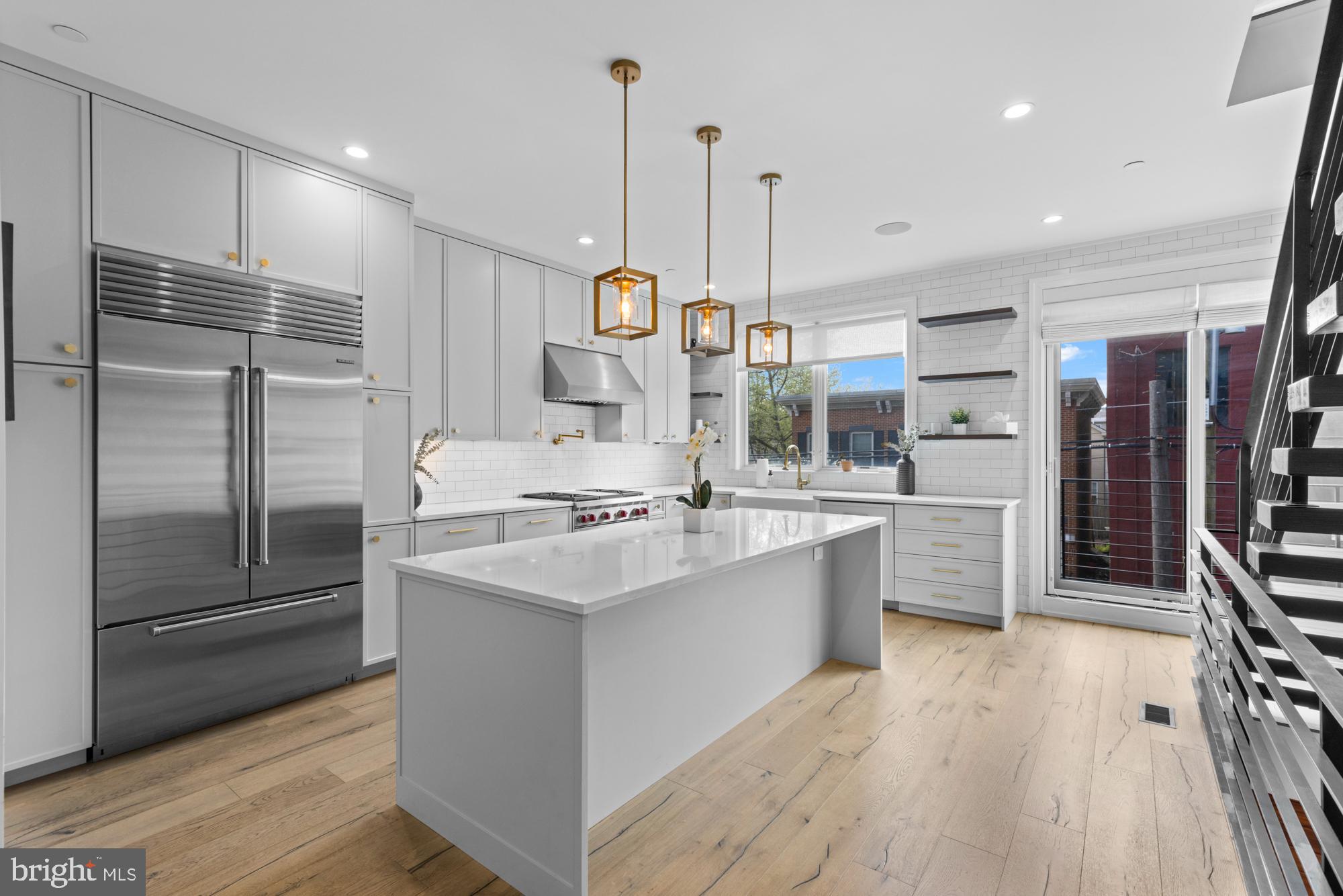 BELLA VISTA - Residential