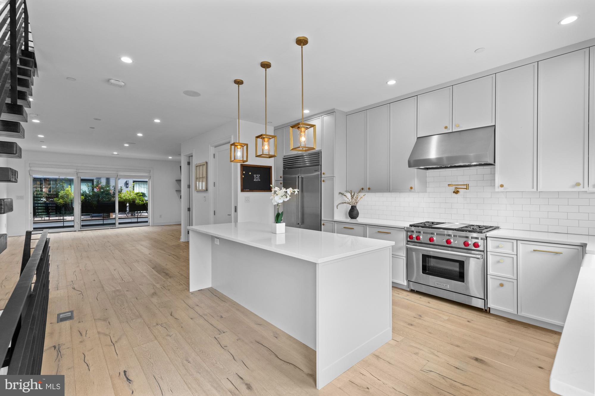 BELLA VISTA - Residential