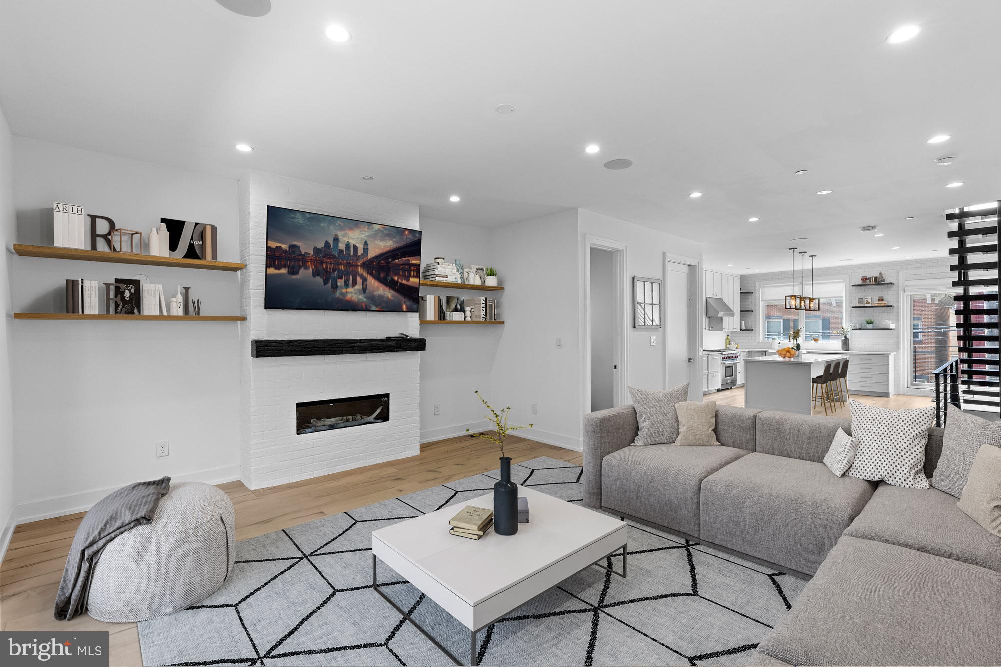 BELLA VISTA - Residential