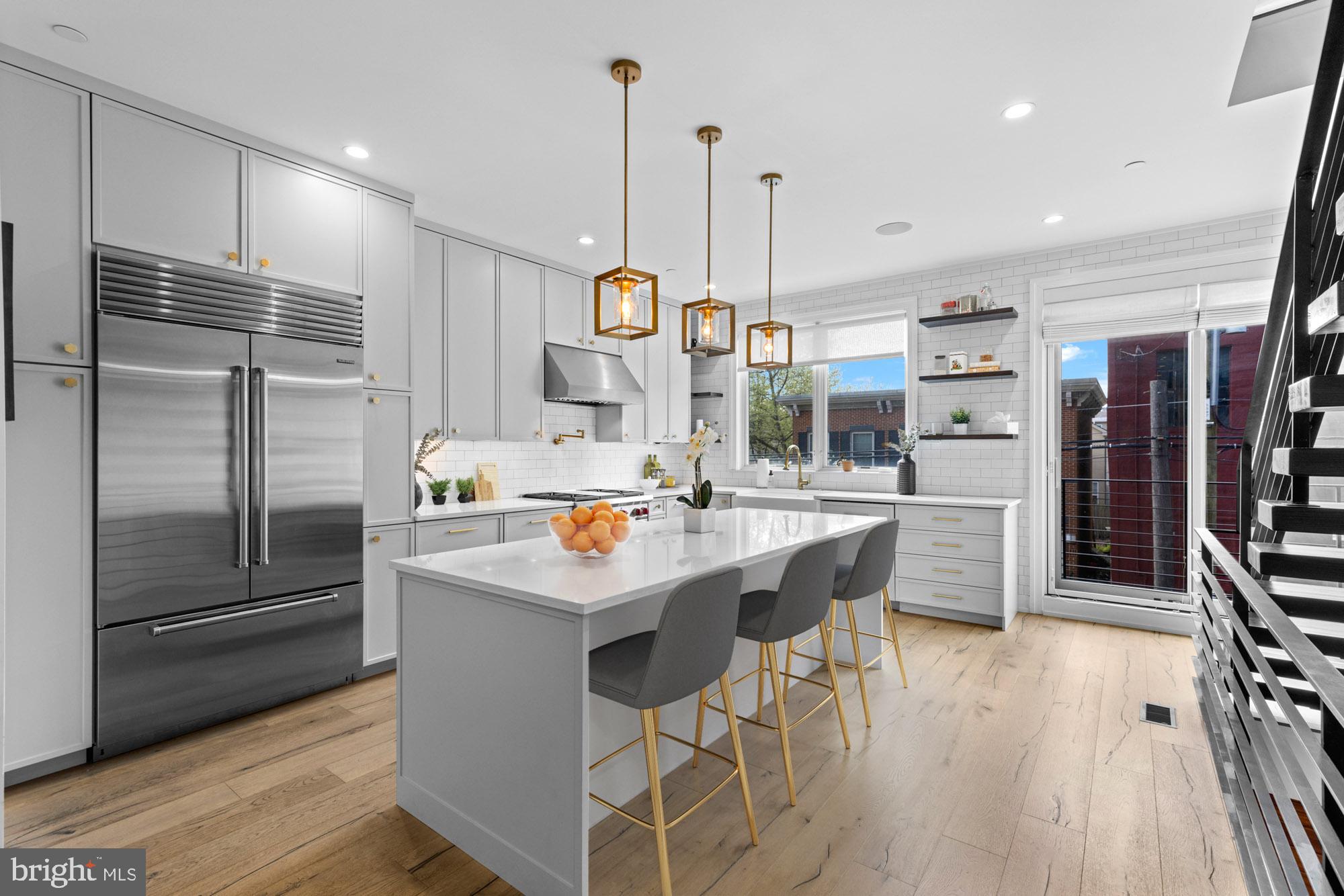 BELLA VISTA - Residential