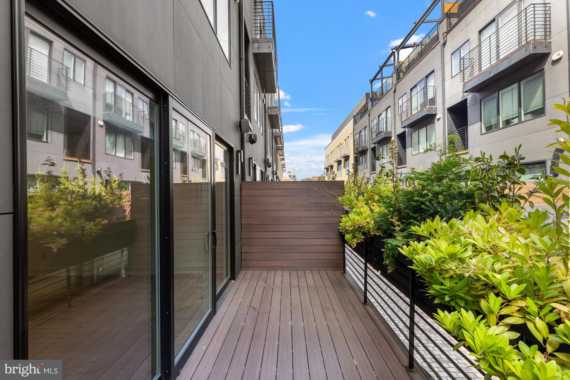 BELLA VISTA - Residential