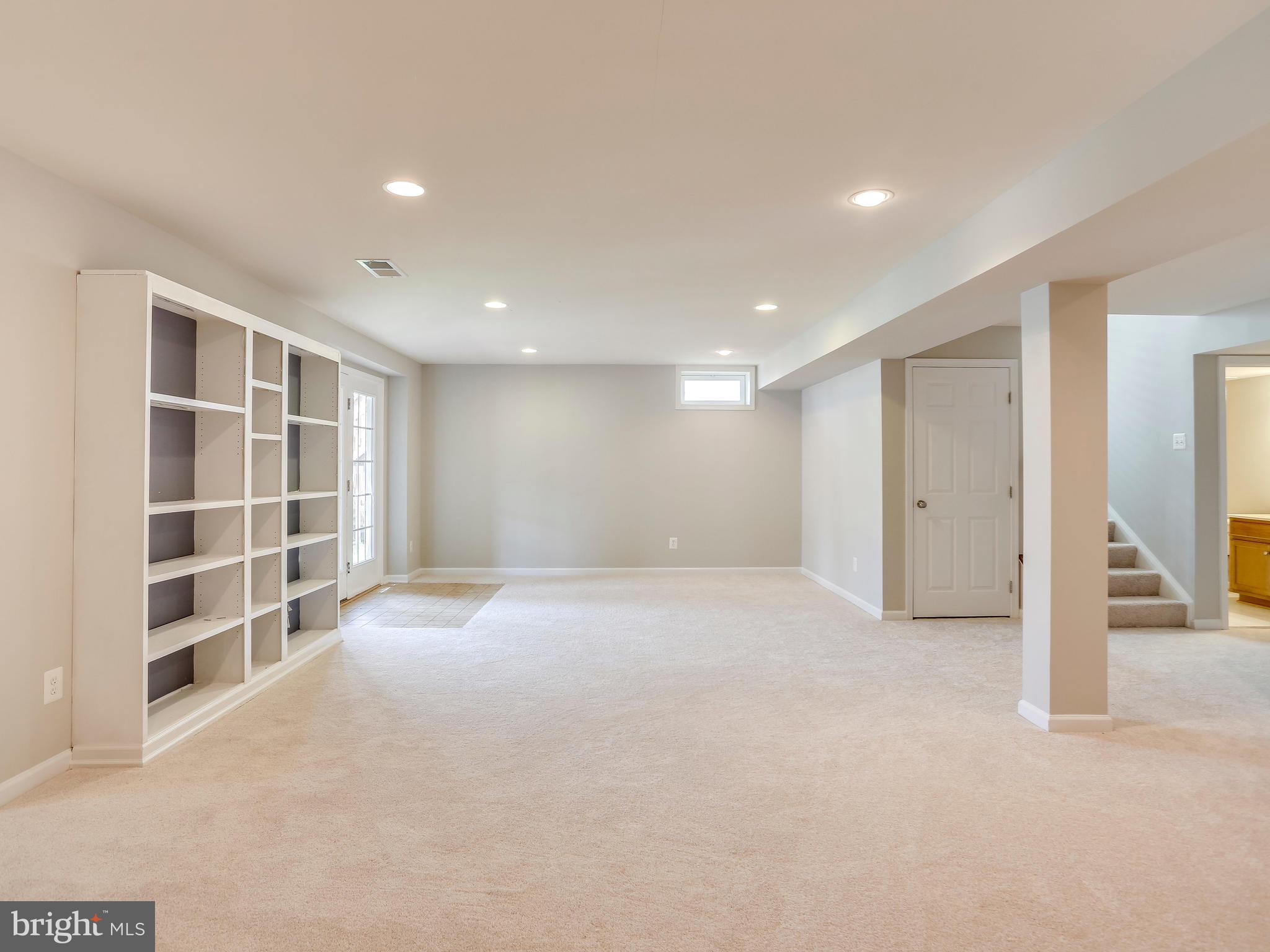 PORT POTOMAC - Residential Lease