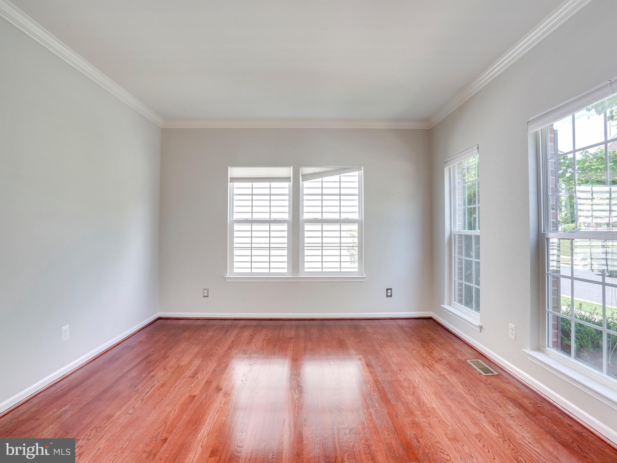 PORT POTOMAC - Residential Lease