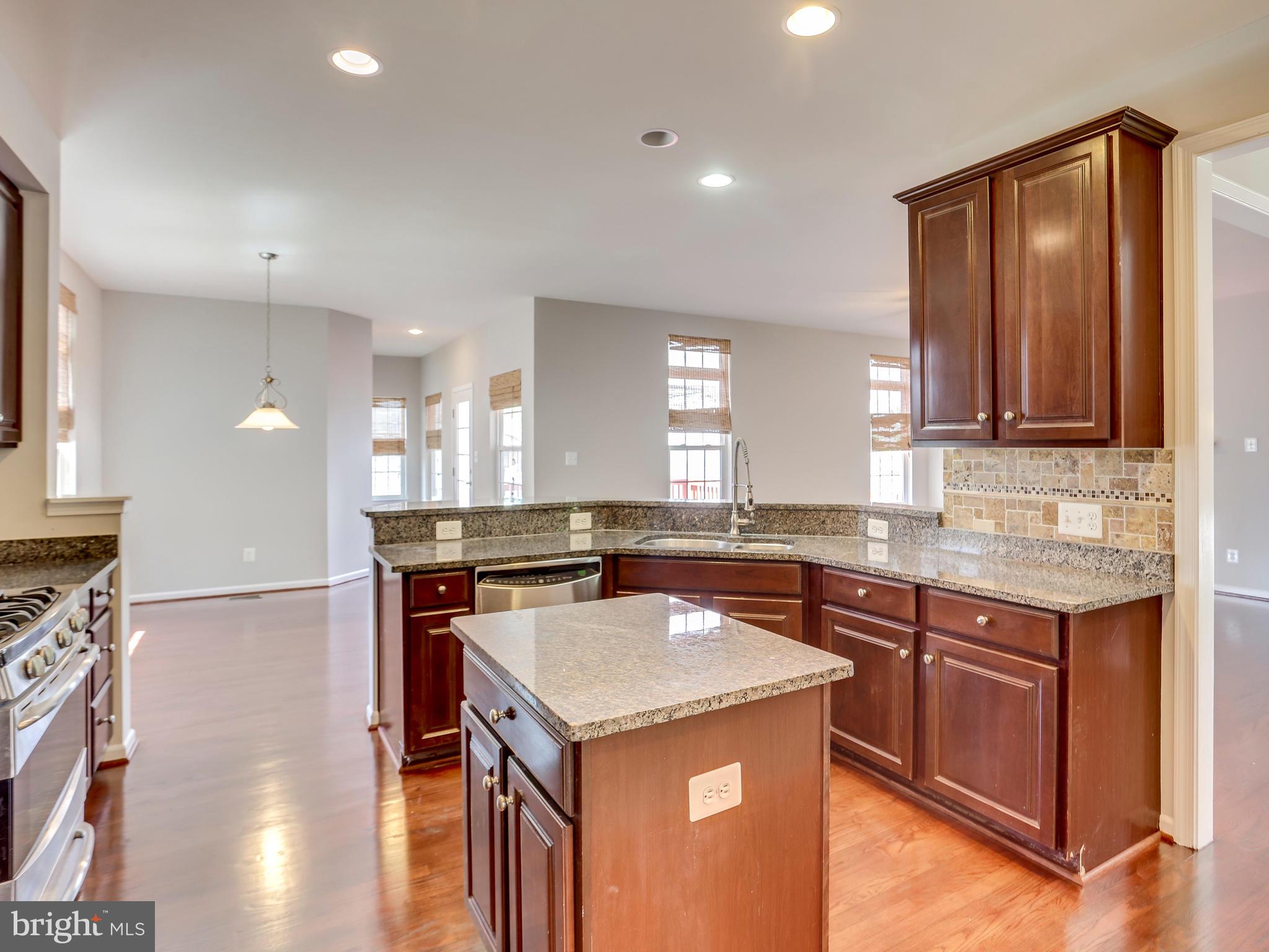 PORT POTOMAC - Residential Lease