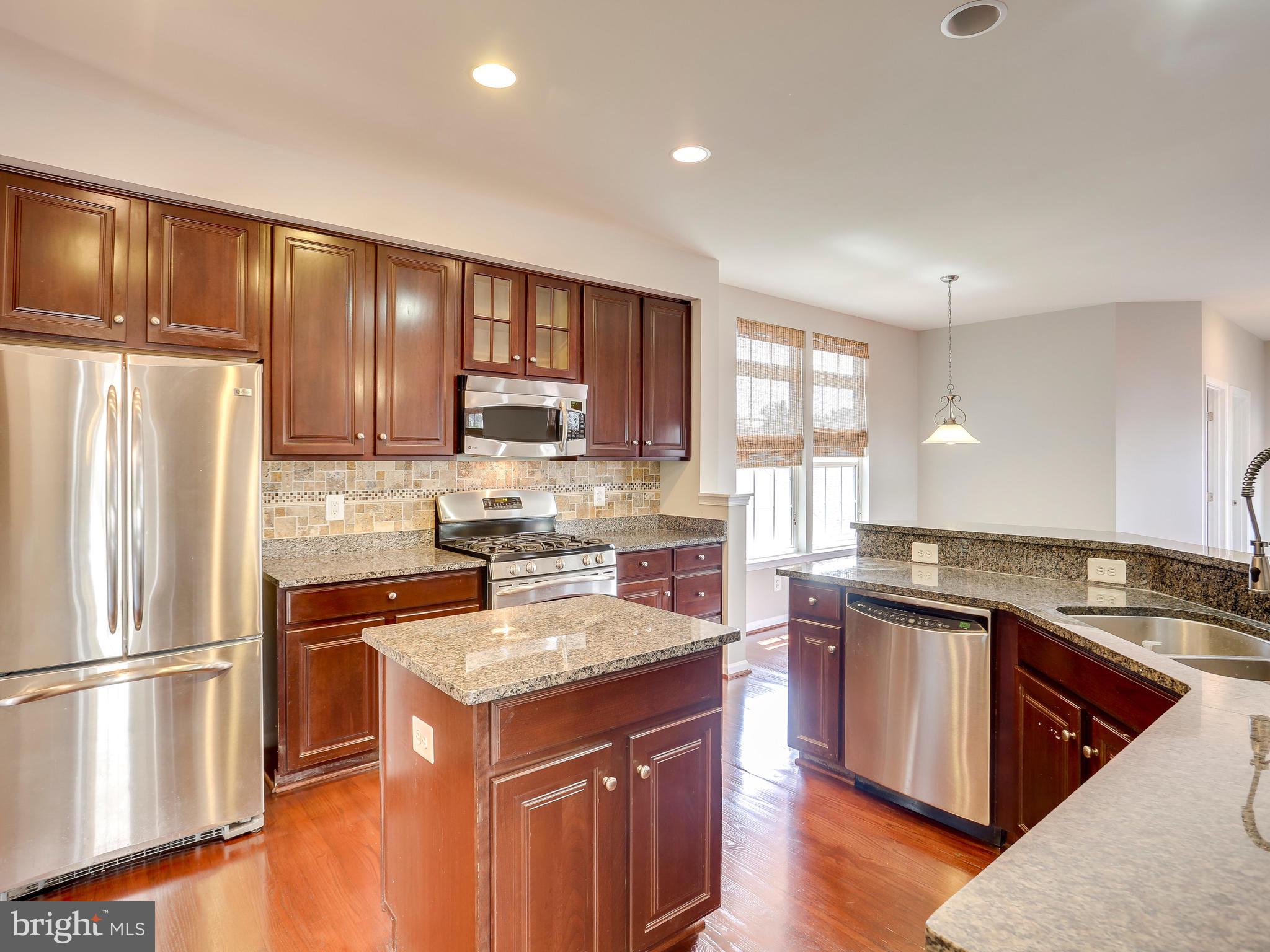 PORT POTOMAC - Residential Lease