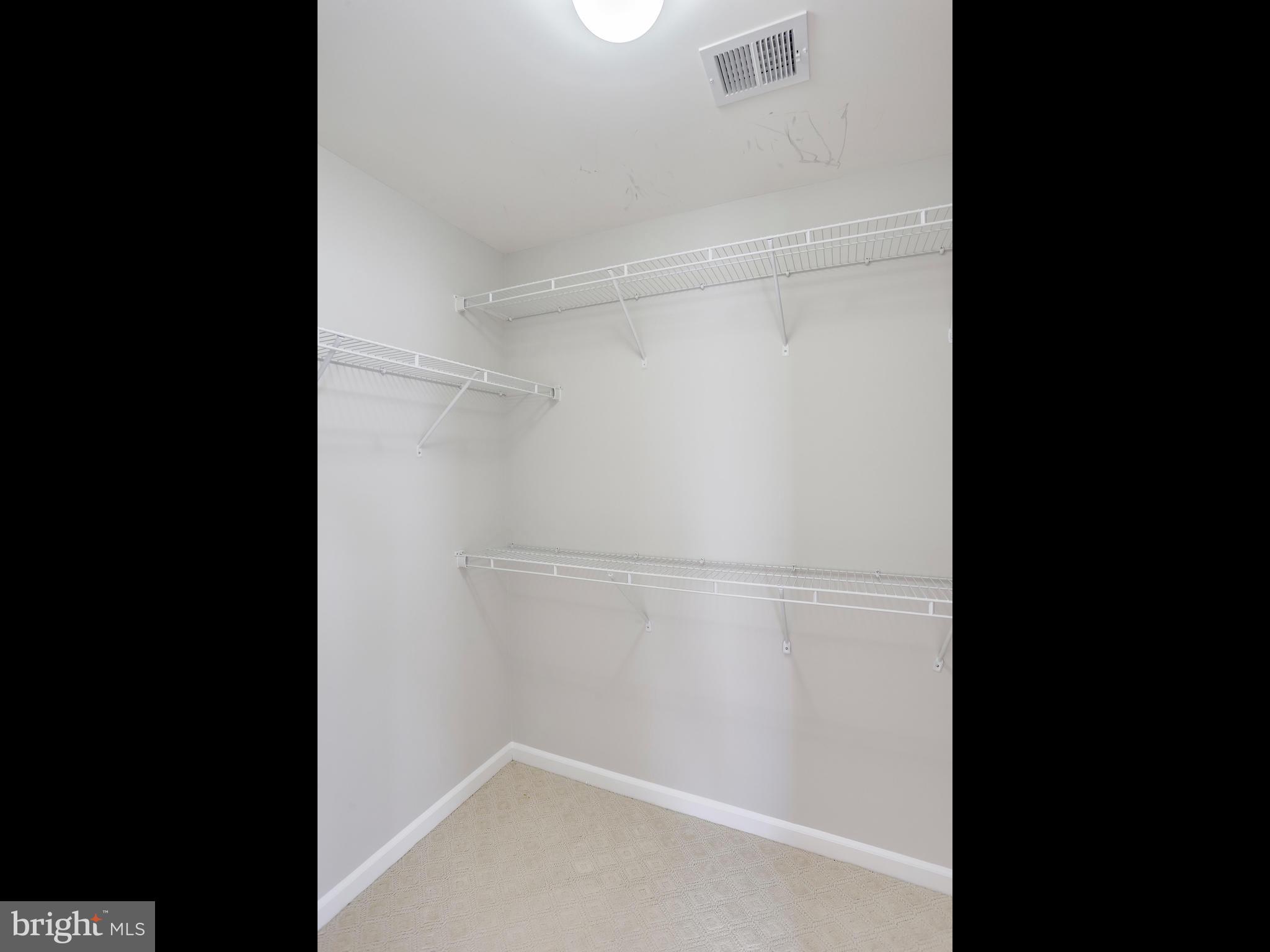 PORT POTOMAC - Residential Lease