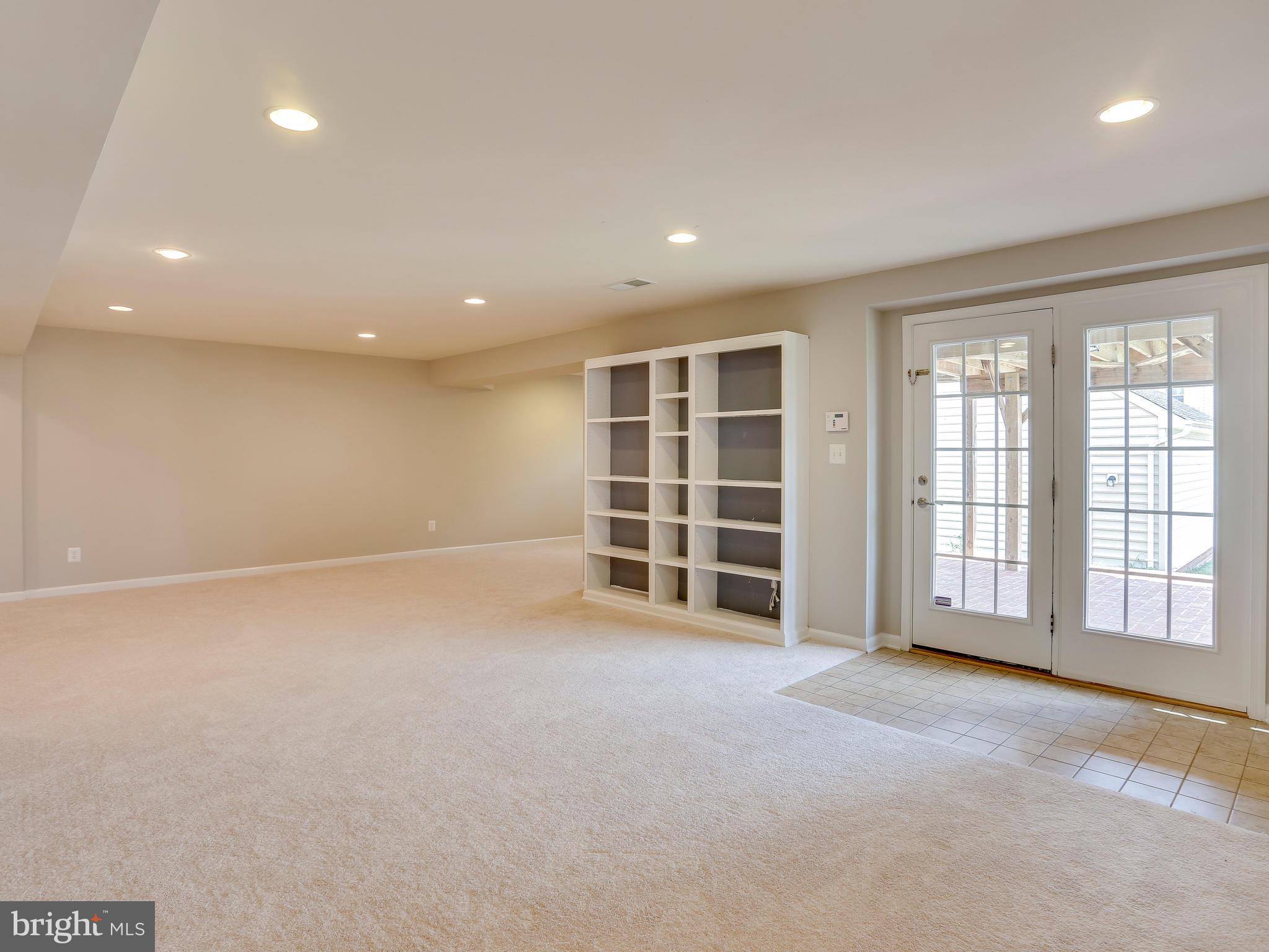 PORT POTOMAC - Residential Lease