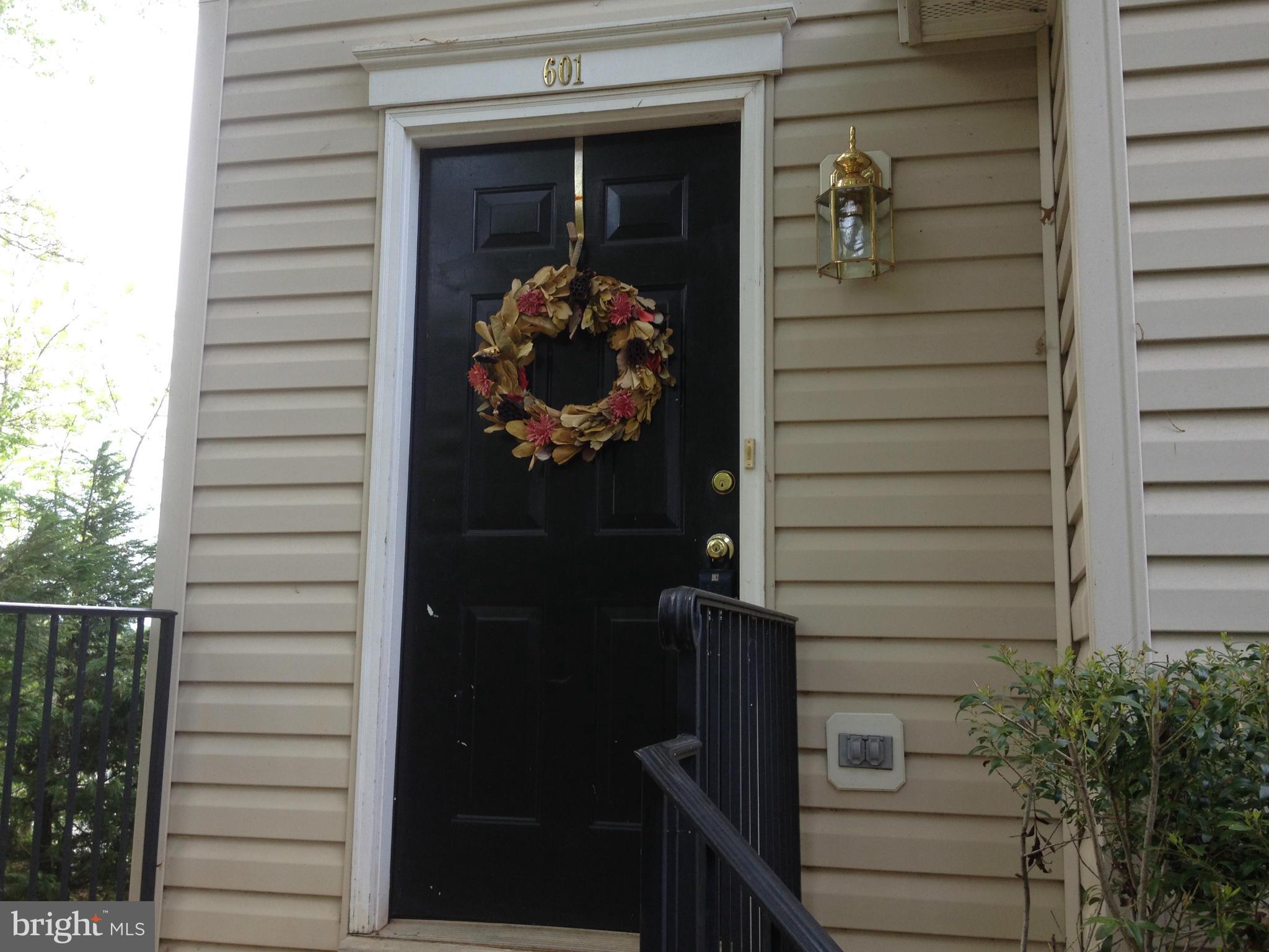 RED OAKS - Residential Lease