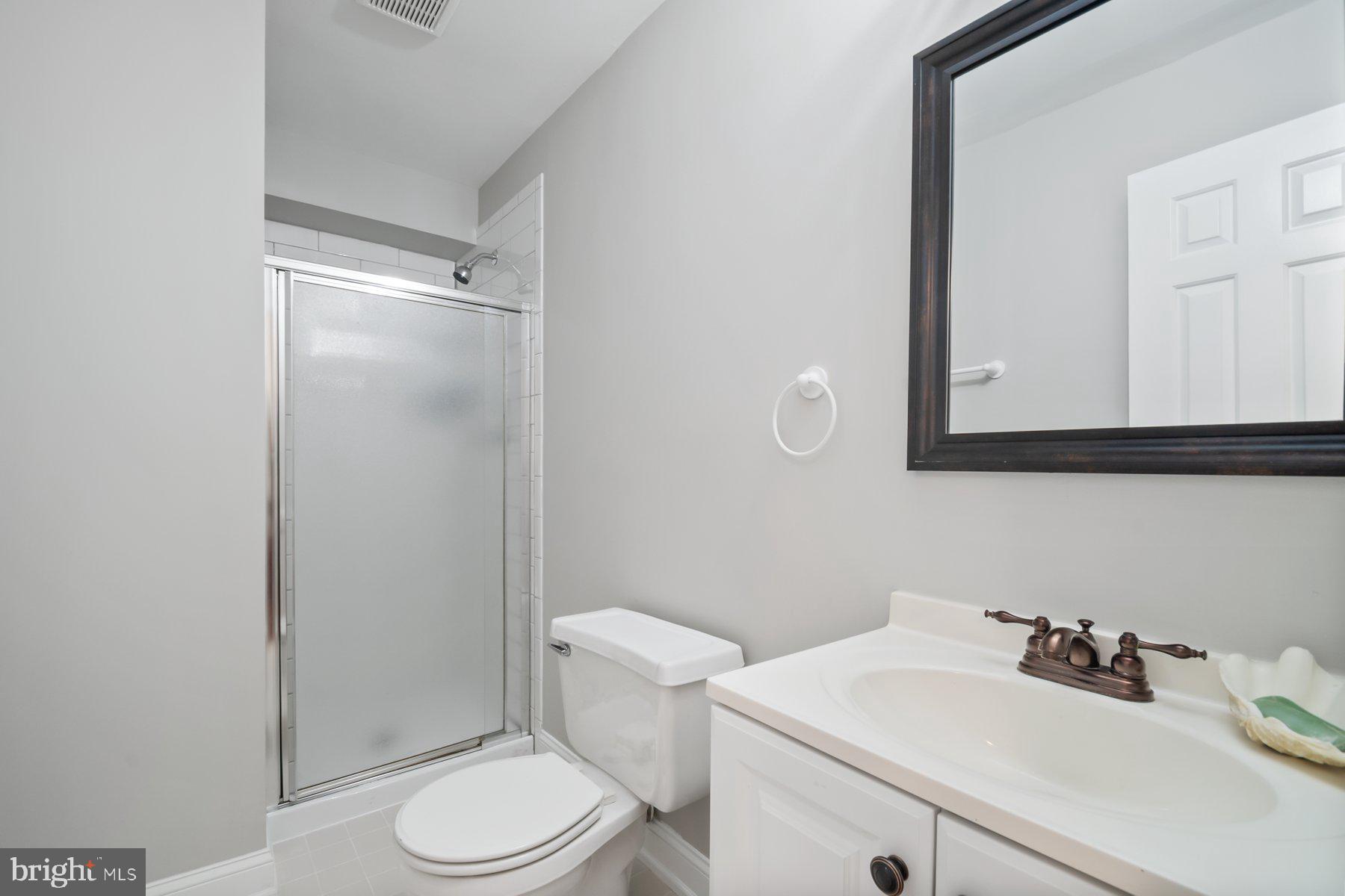 BELVEDERE SQUARE - Residential