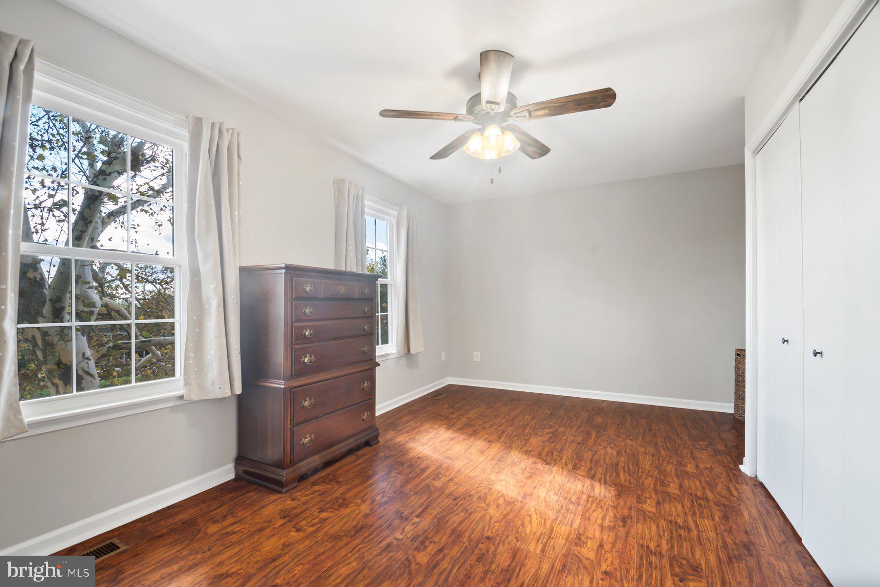 BELVEDERE SQUARE - Residential