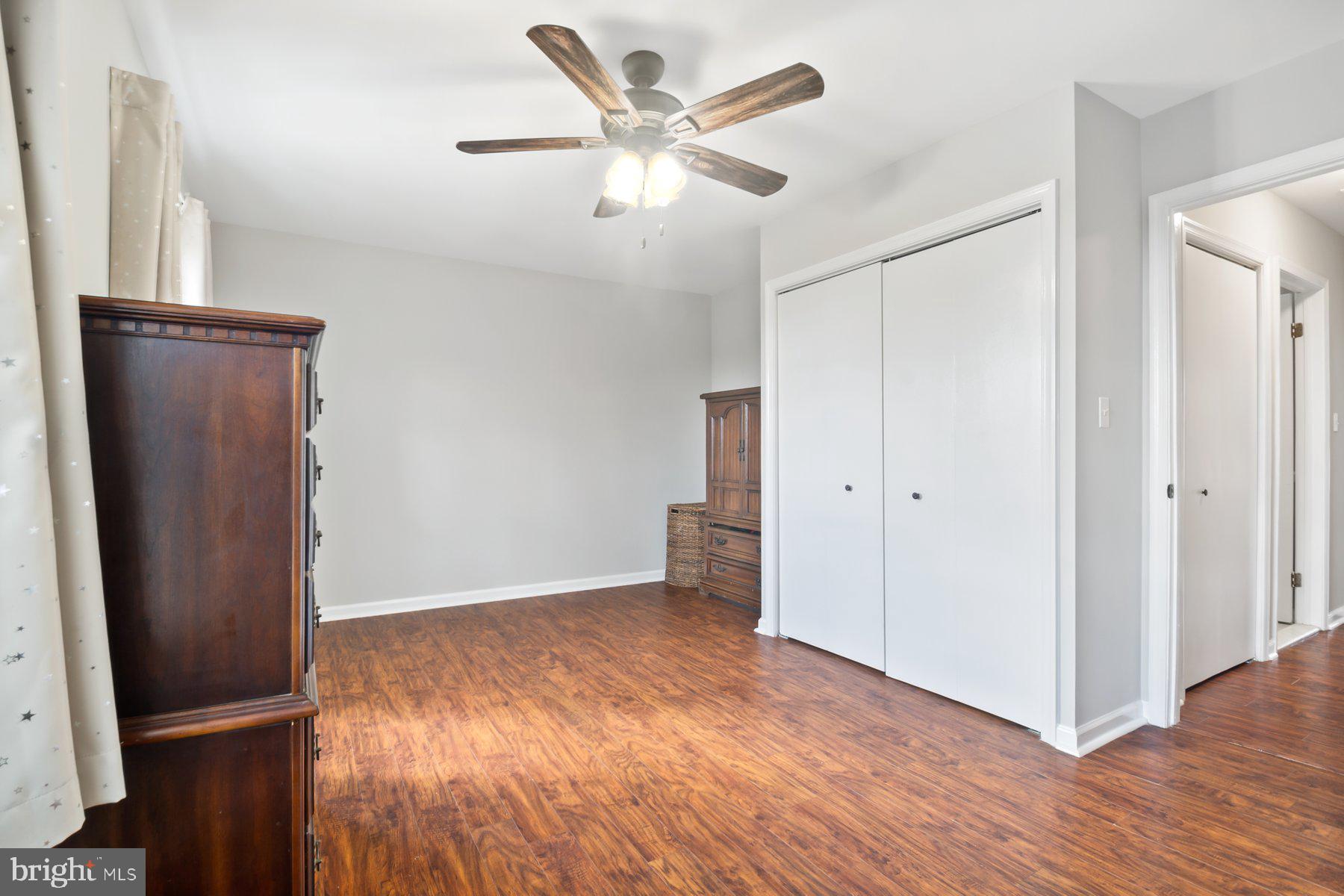 BELVEDERE SQUARE - Residential