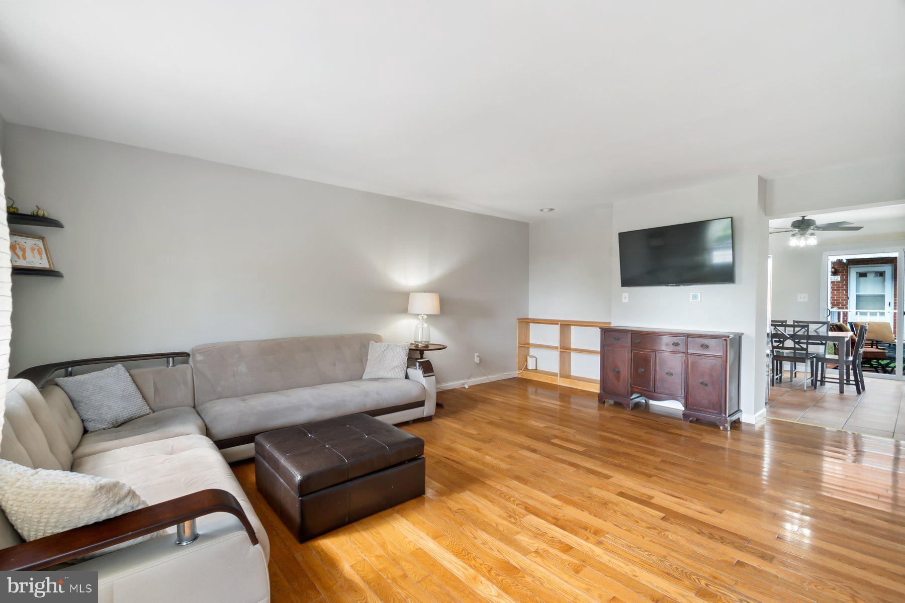 BELVEDERE SQUARE - Residential