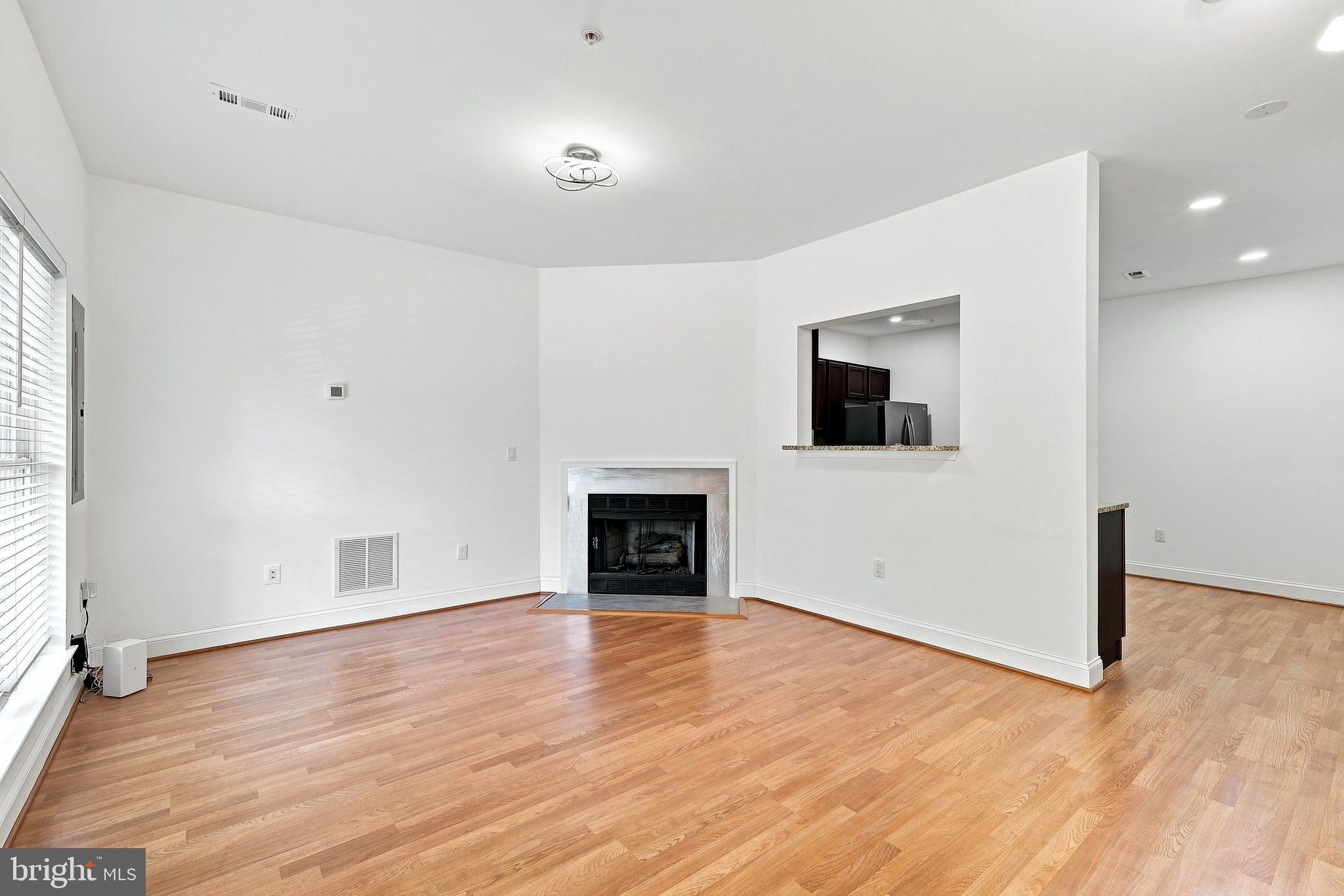 4006 EAGER TERRACE