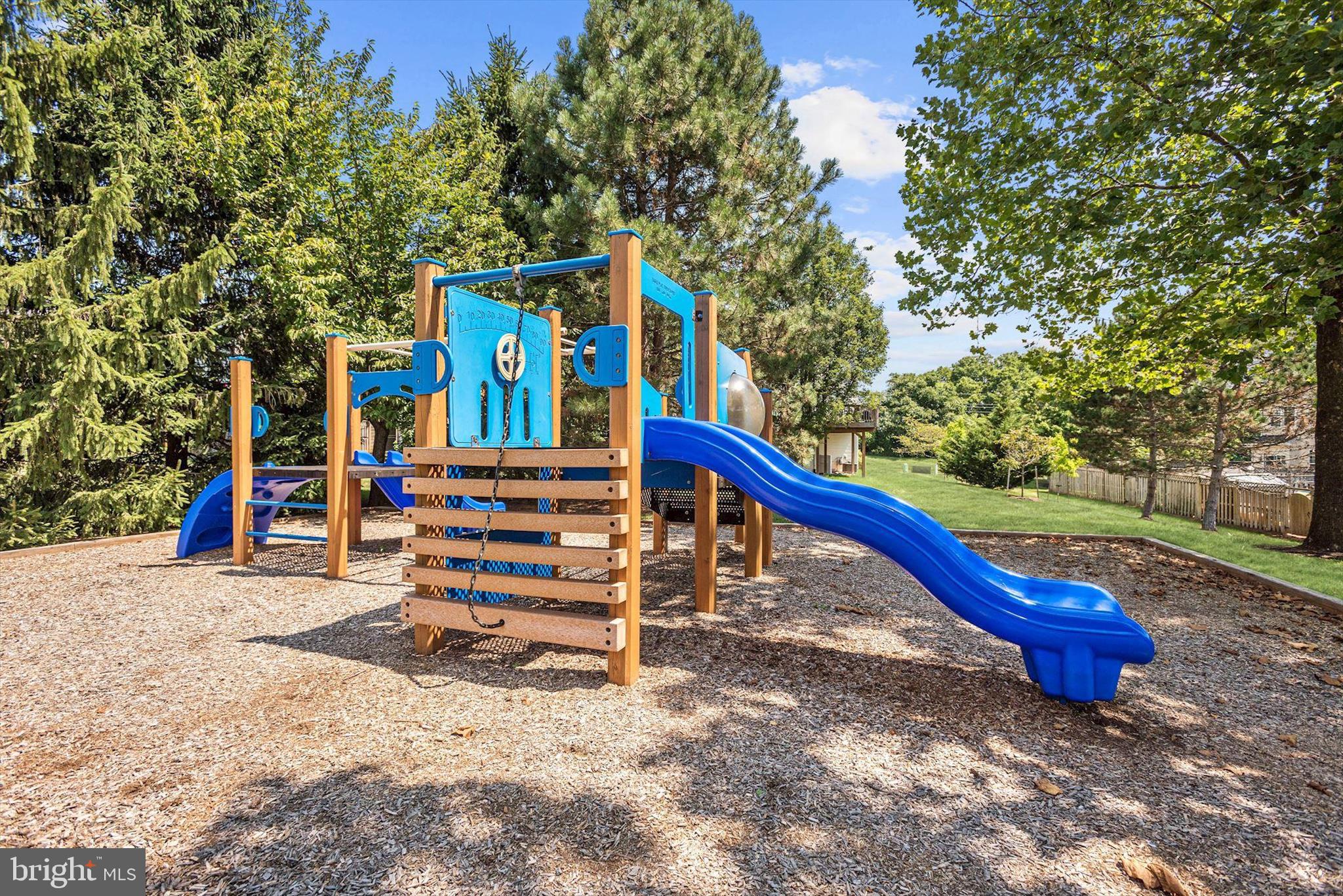 WHITTIER - Residential