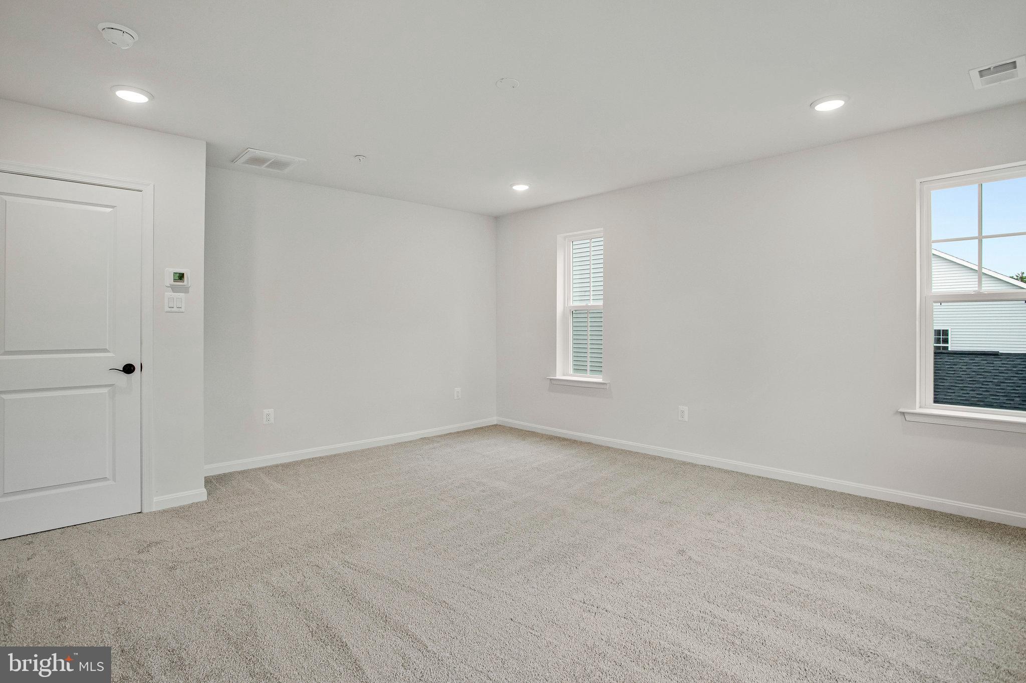 ROBERTS CROSSING - Residential