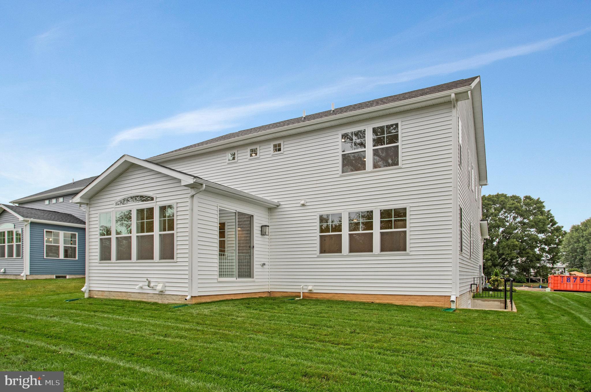 ROBERTS CROSSING - Residential