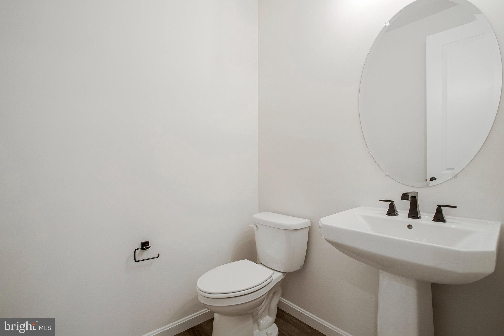 ROBERTS CROSSING - Residential